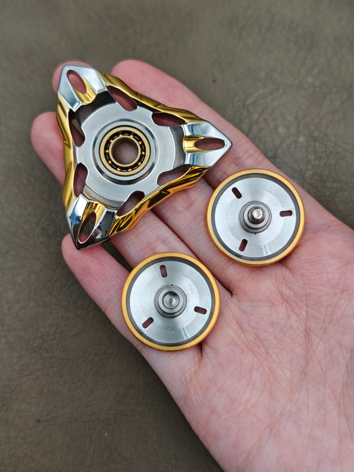 Flash Leap Stainless Steel Gold Plated