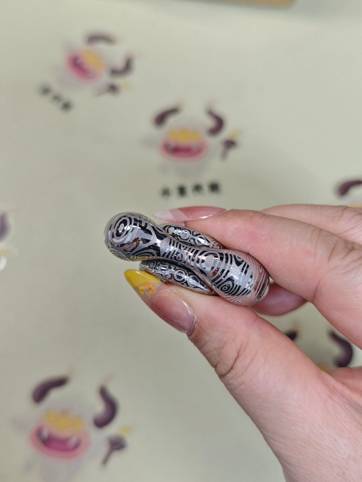 Three-Leaf Cell Damasteel