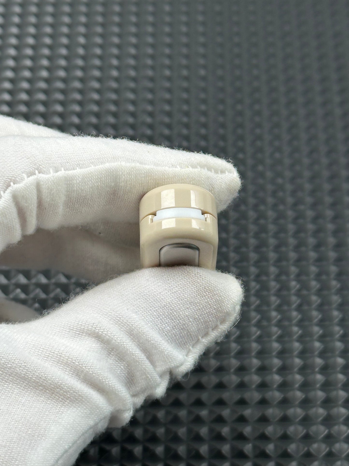 Bean+ Titanium PEEK