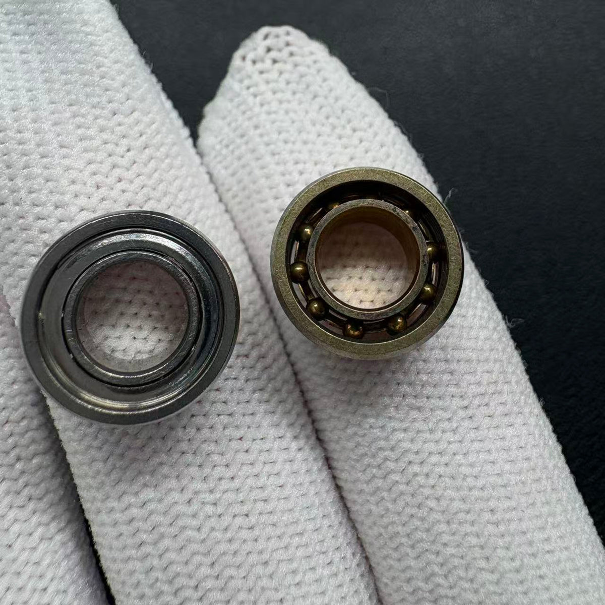 DISCUS Titanium