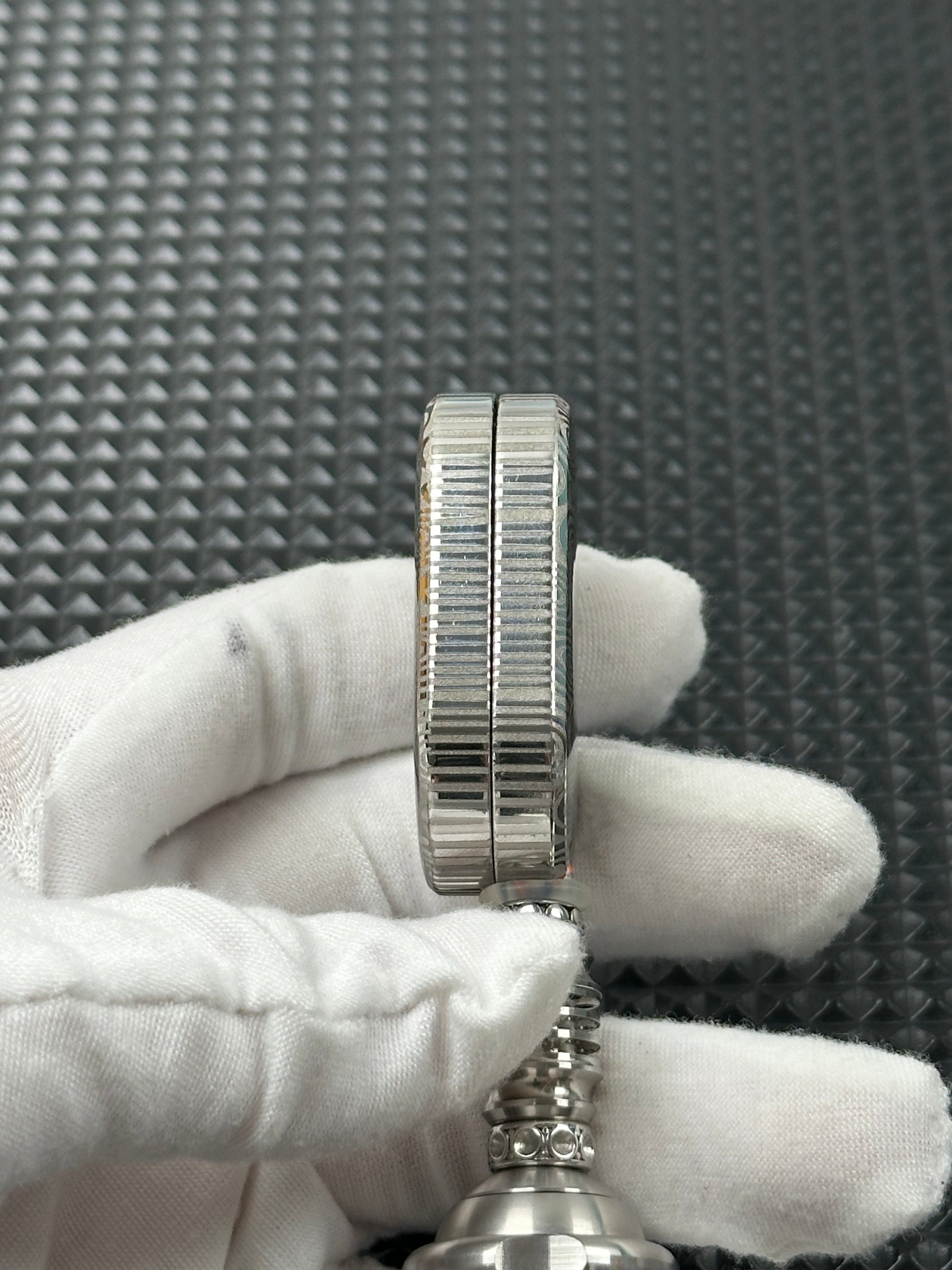 F2 Stainless Steel