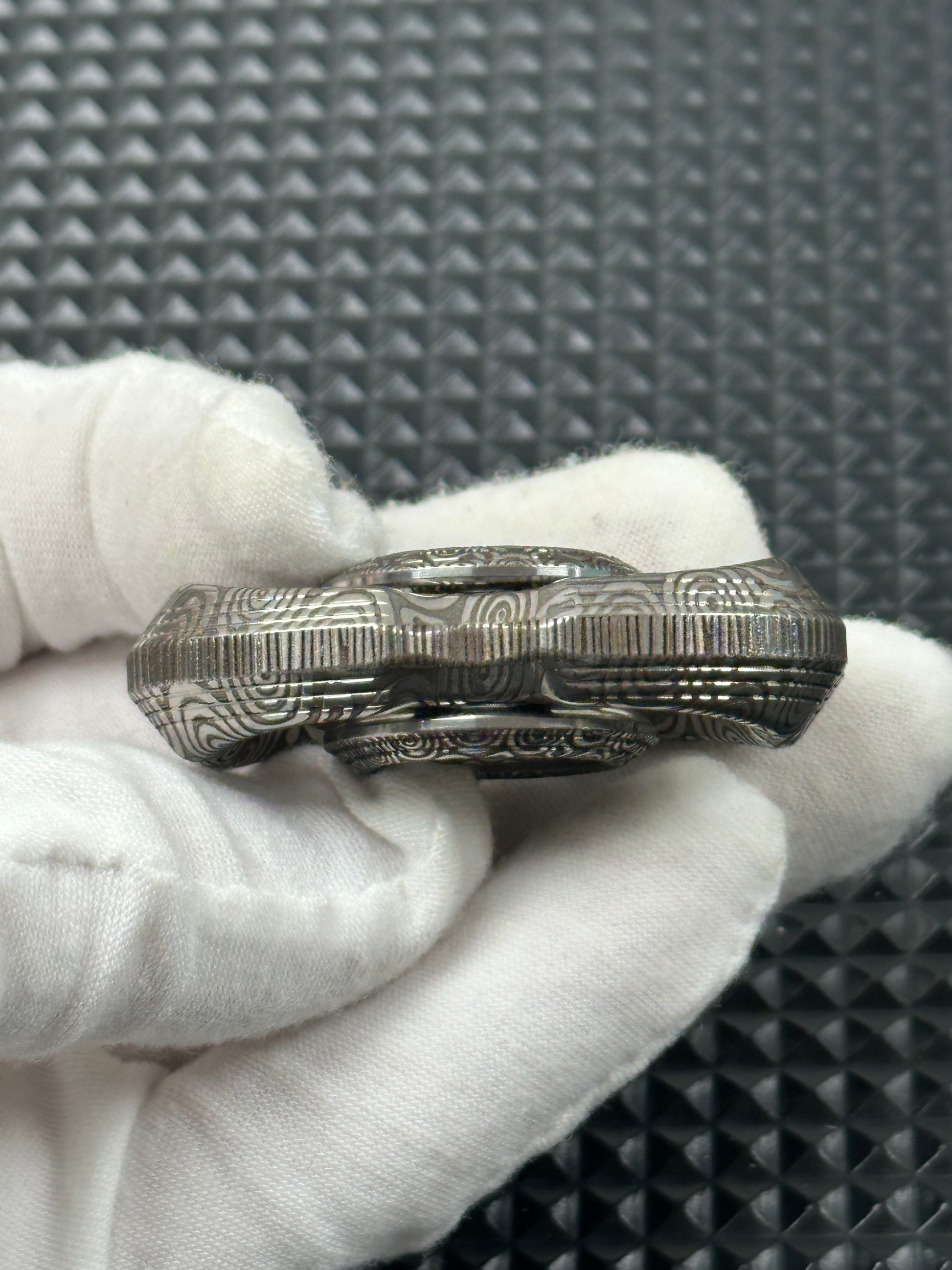 Obsidian Crystalized Stainless Steel
