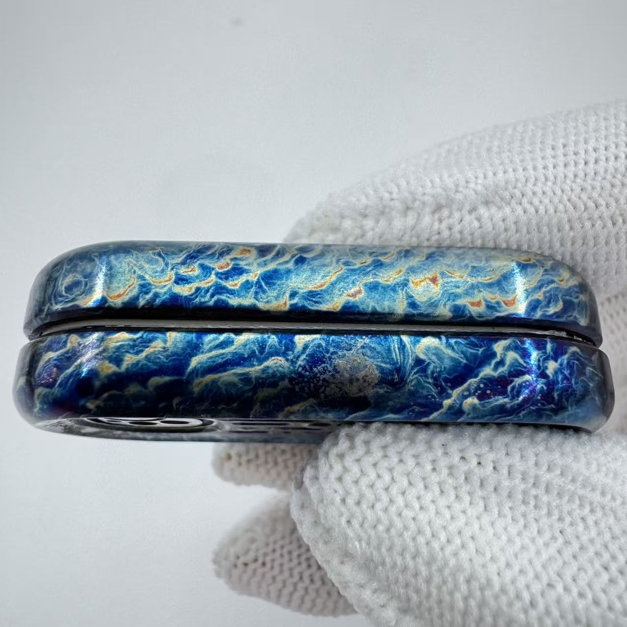 Top B Mokuti Titanium