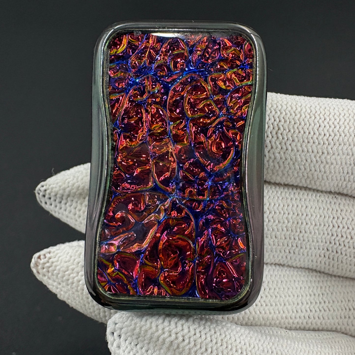 Shim Shy Zirconium Oil Slick