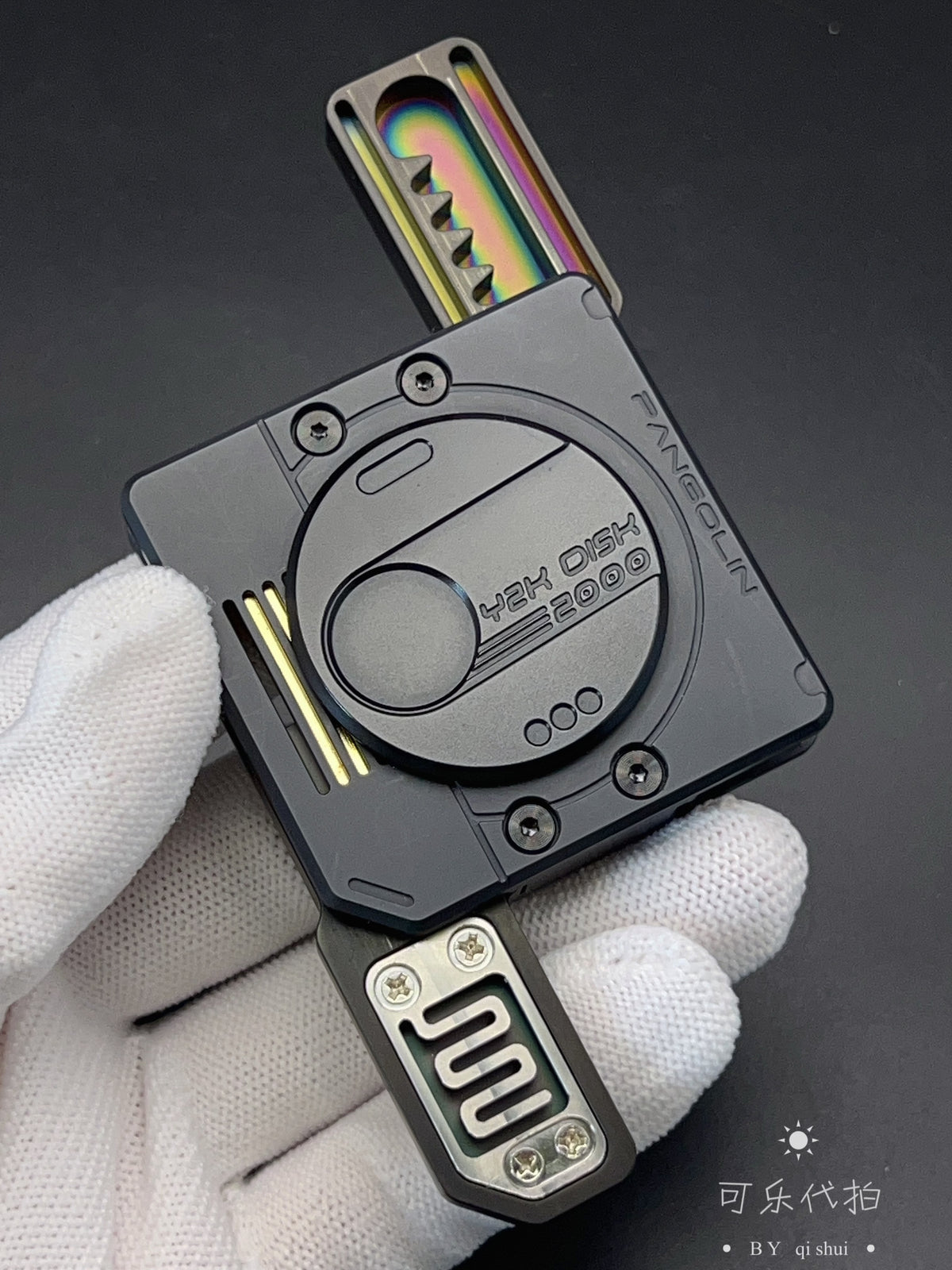 Millennium Y2K Disk Titanium