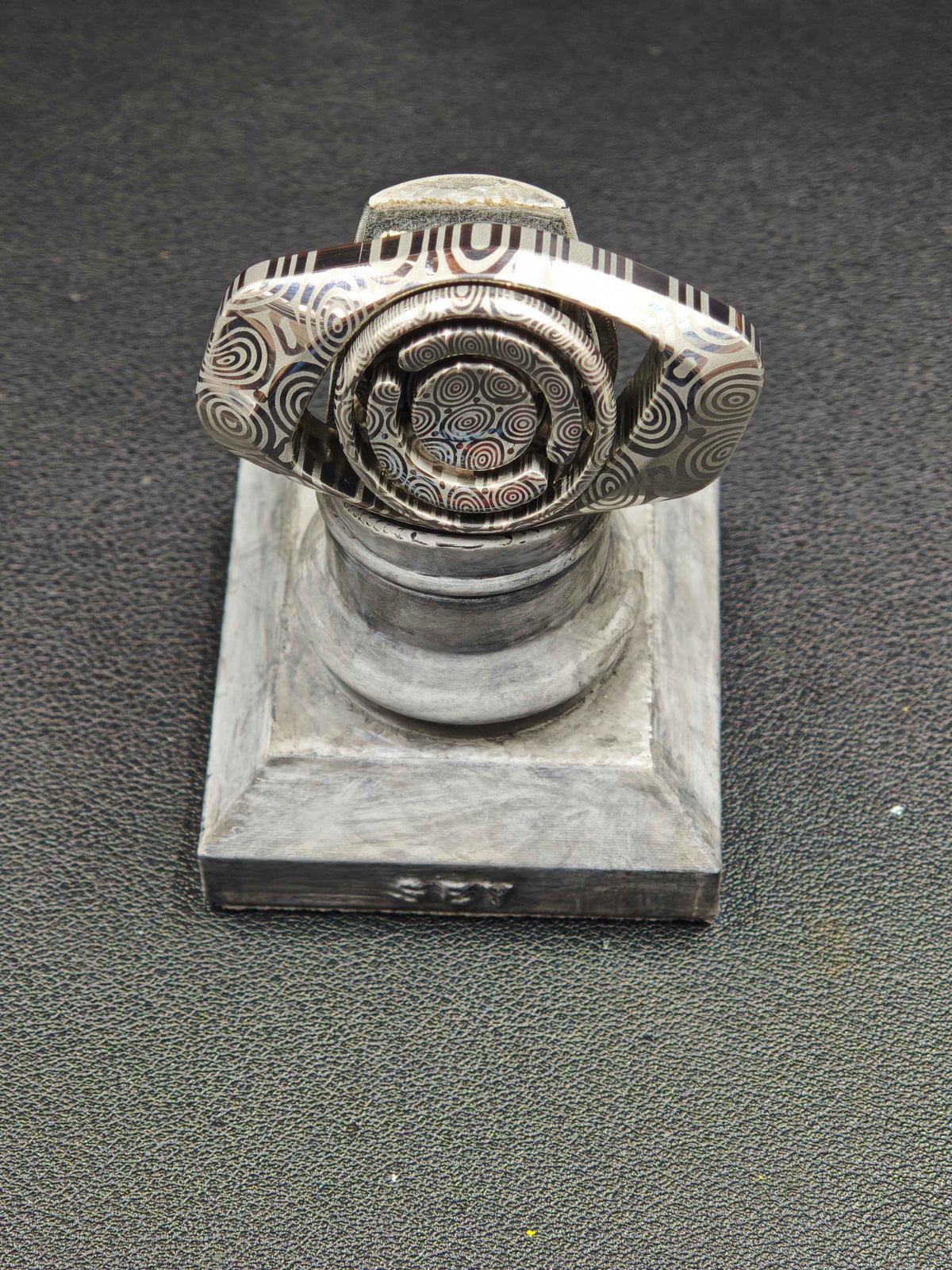 Mirror Eye Stainless Steel