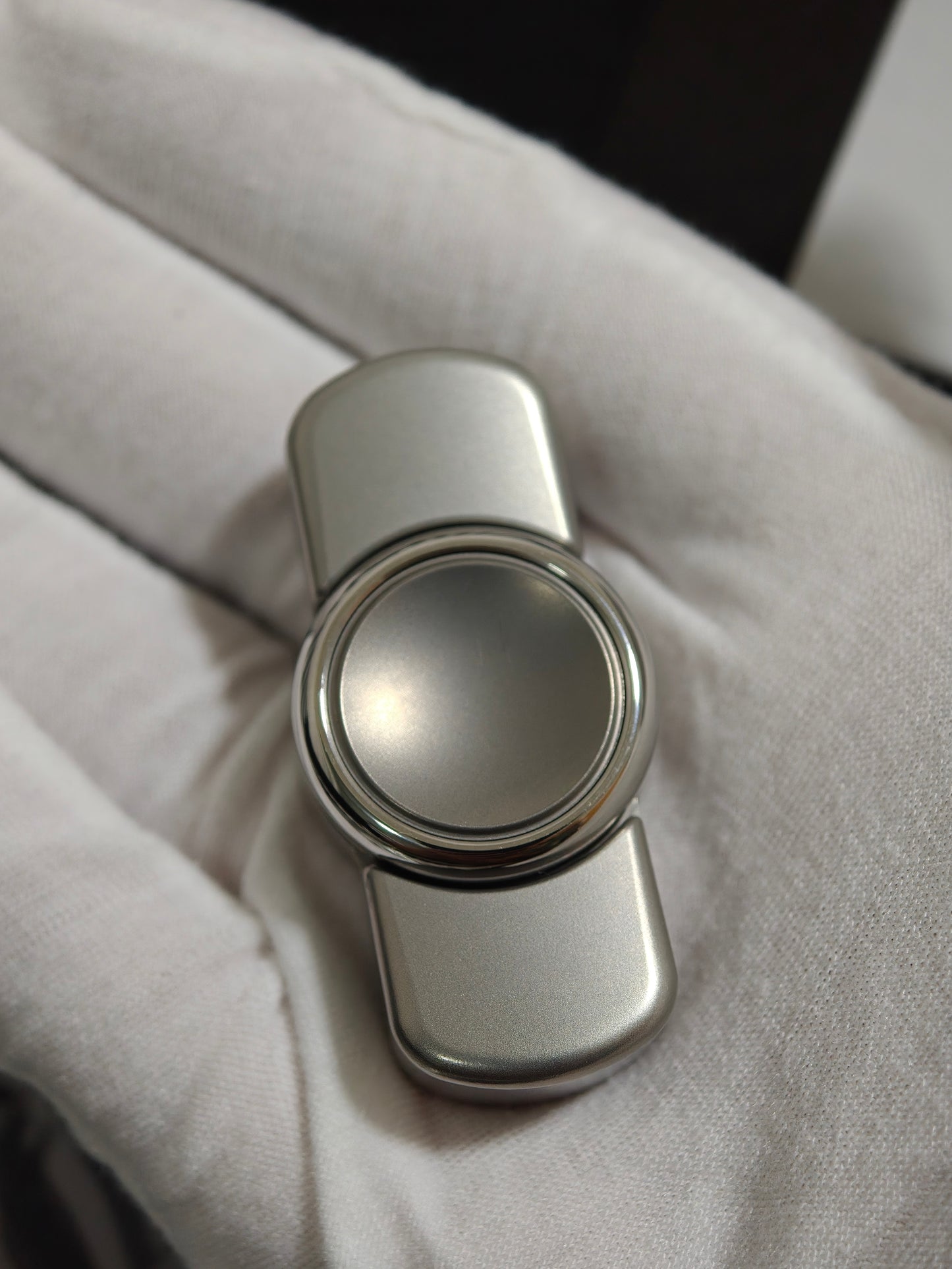 Floating Shadow Pro Stainless Steel Stonewashed
