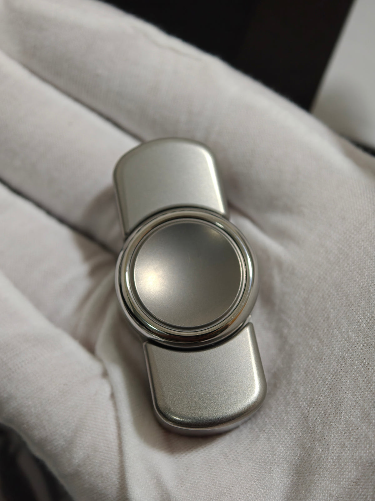Floating Shadow Pro Stainless Steel Stonewashed