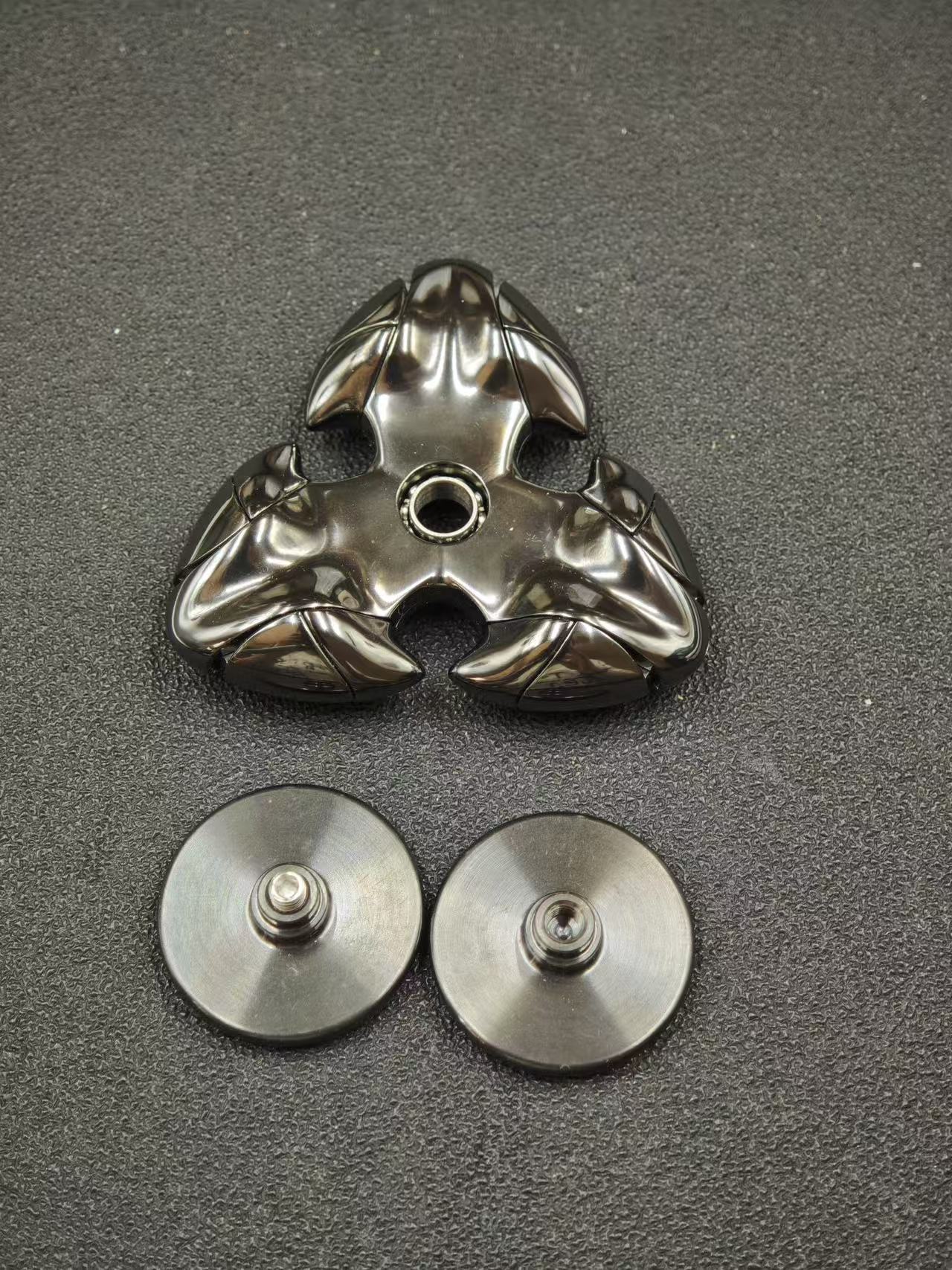 Machinery Squid Zirconium