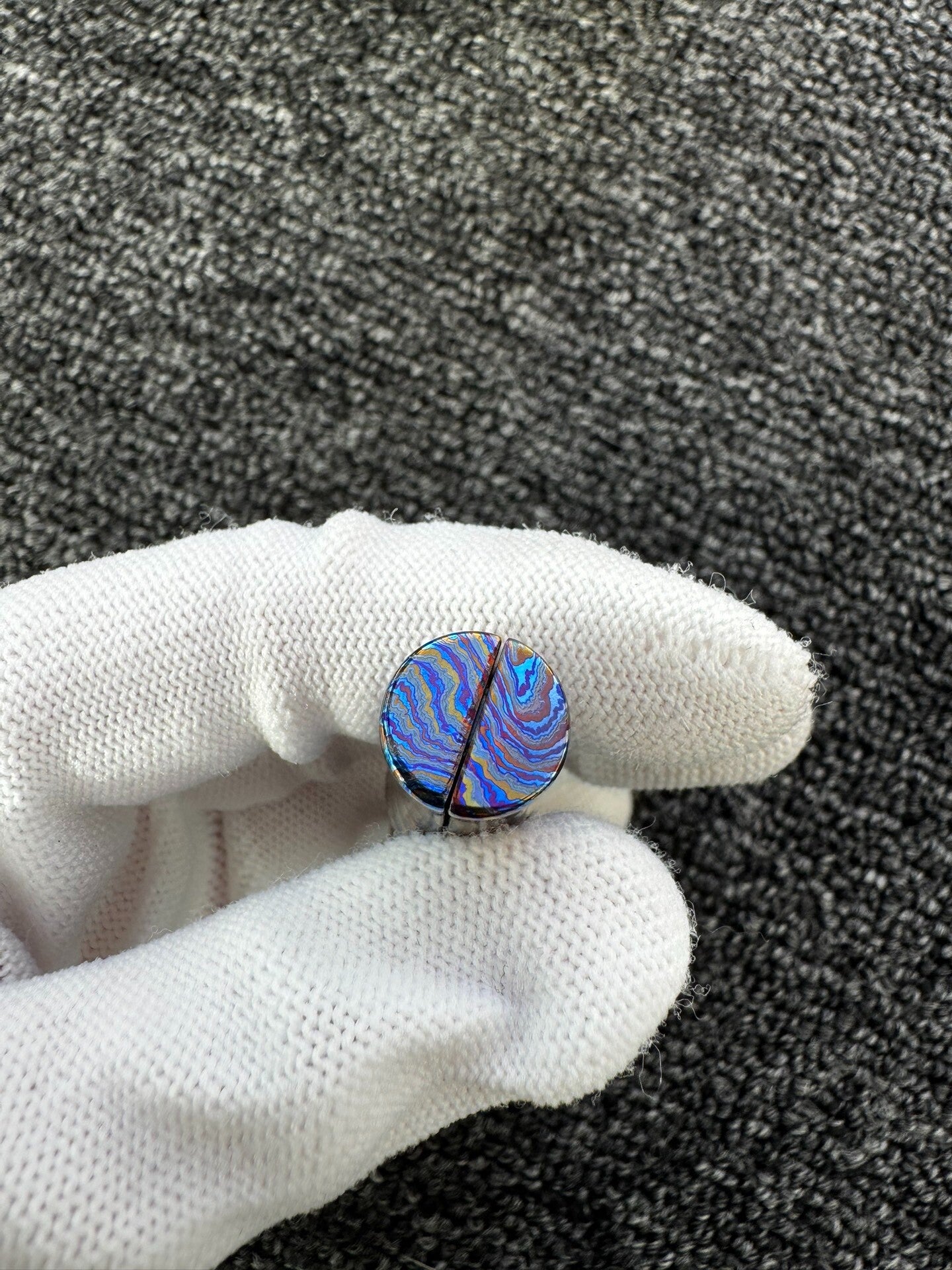 Bamboo Slider, Zircuti