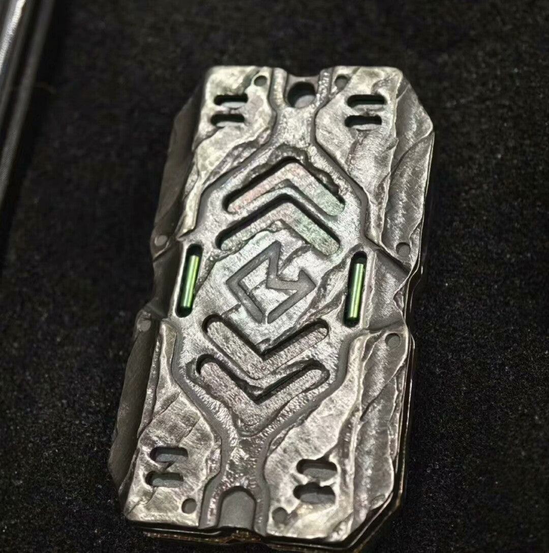 Warshield Slider Zirconium