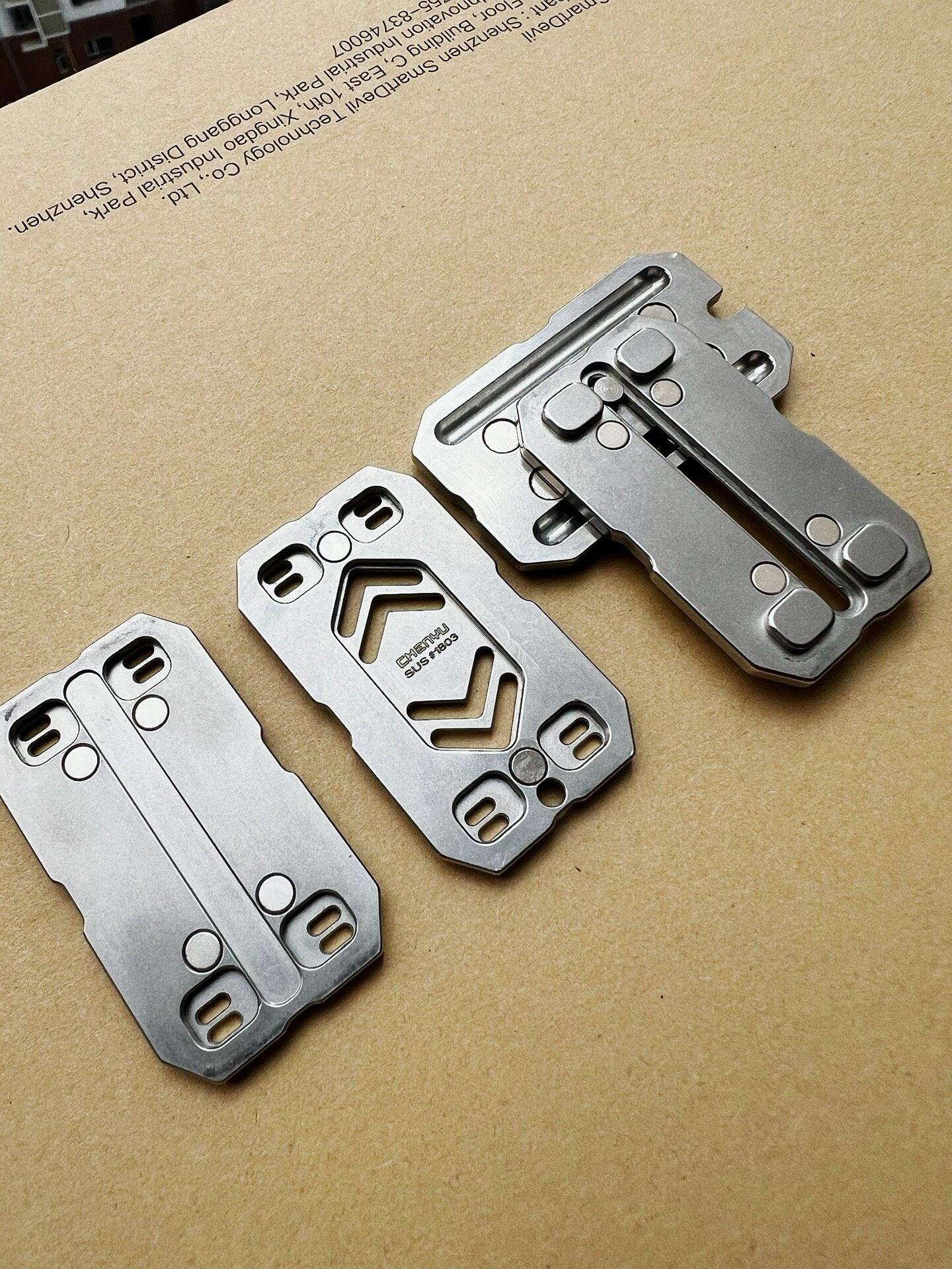 Warshield Slider Stainless Steel