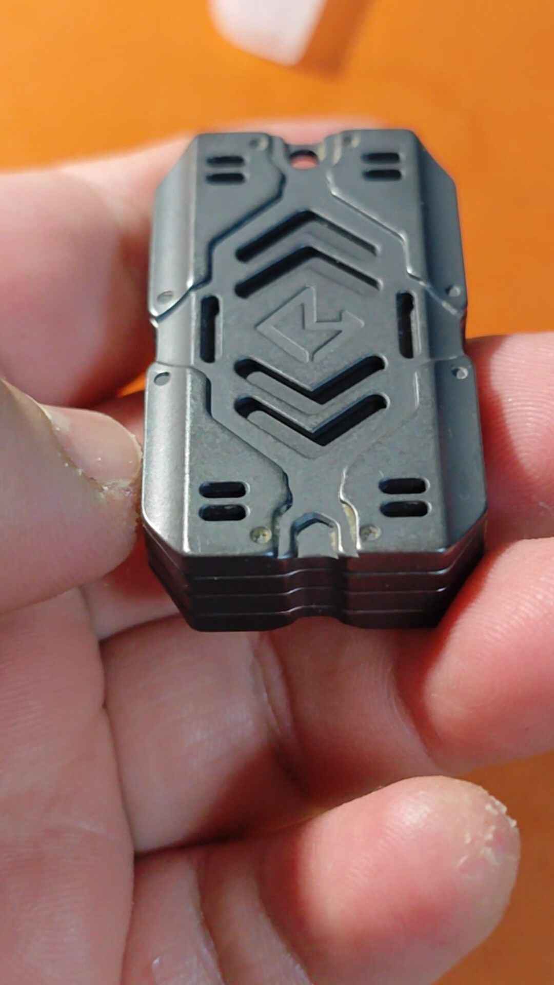 Warshield Slider Zirconium