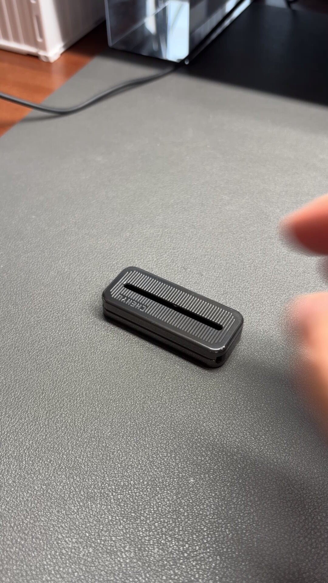 SYNTONY Zirconium