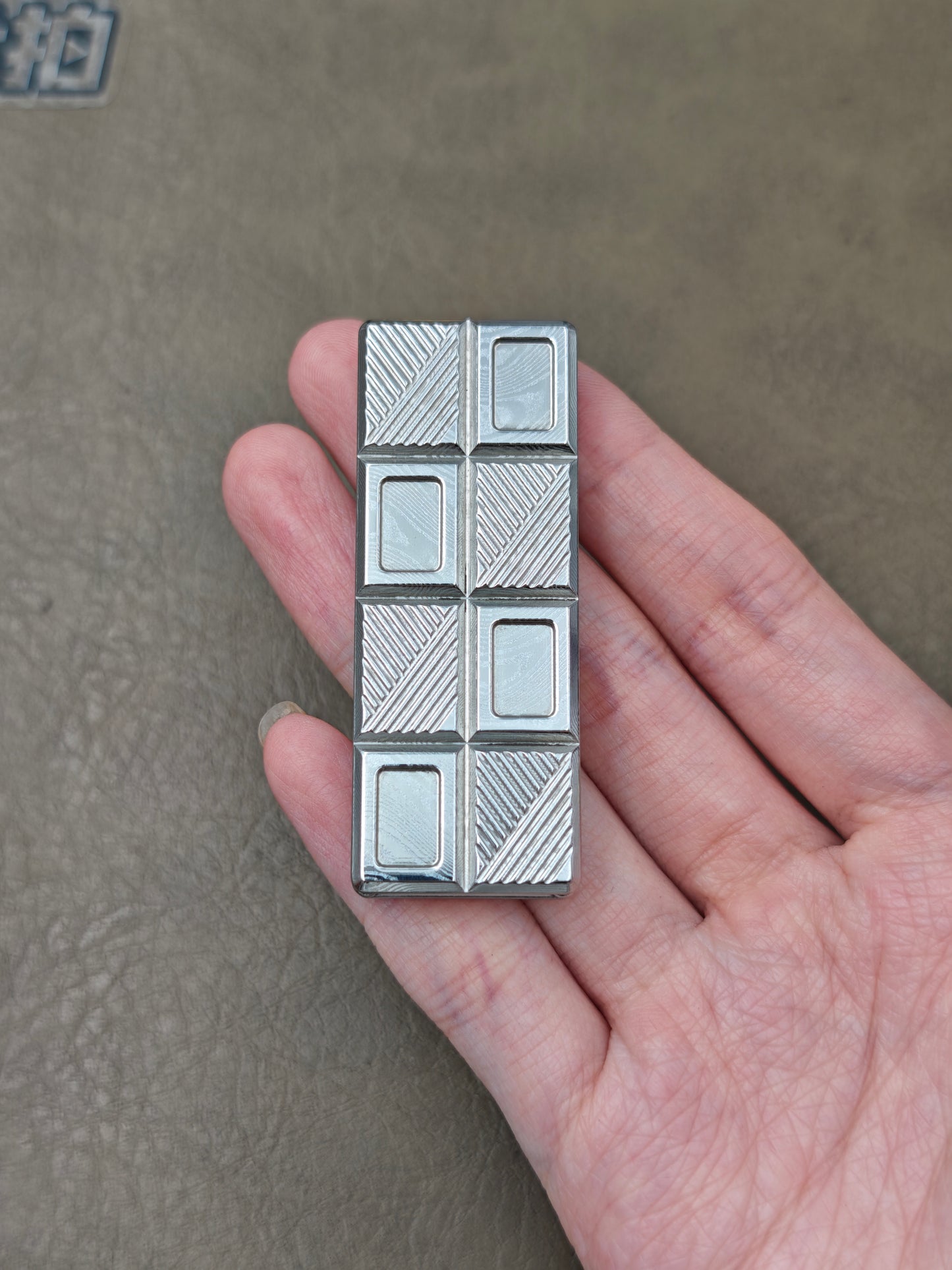 Ultra Thin Wafer Damasteel