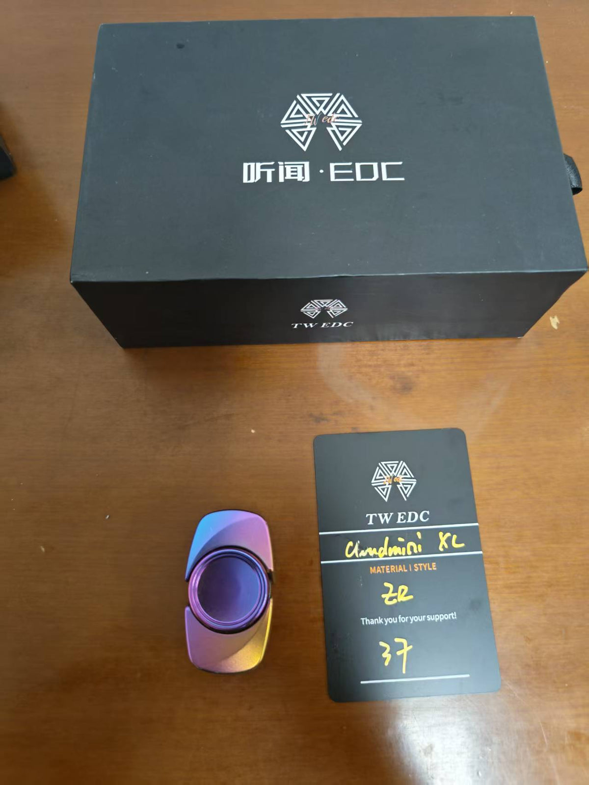 Premium Exquisite Cloud Zirconium Oil Slick