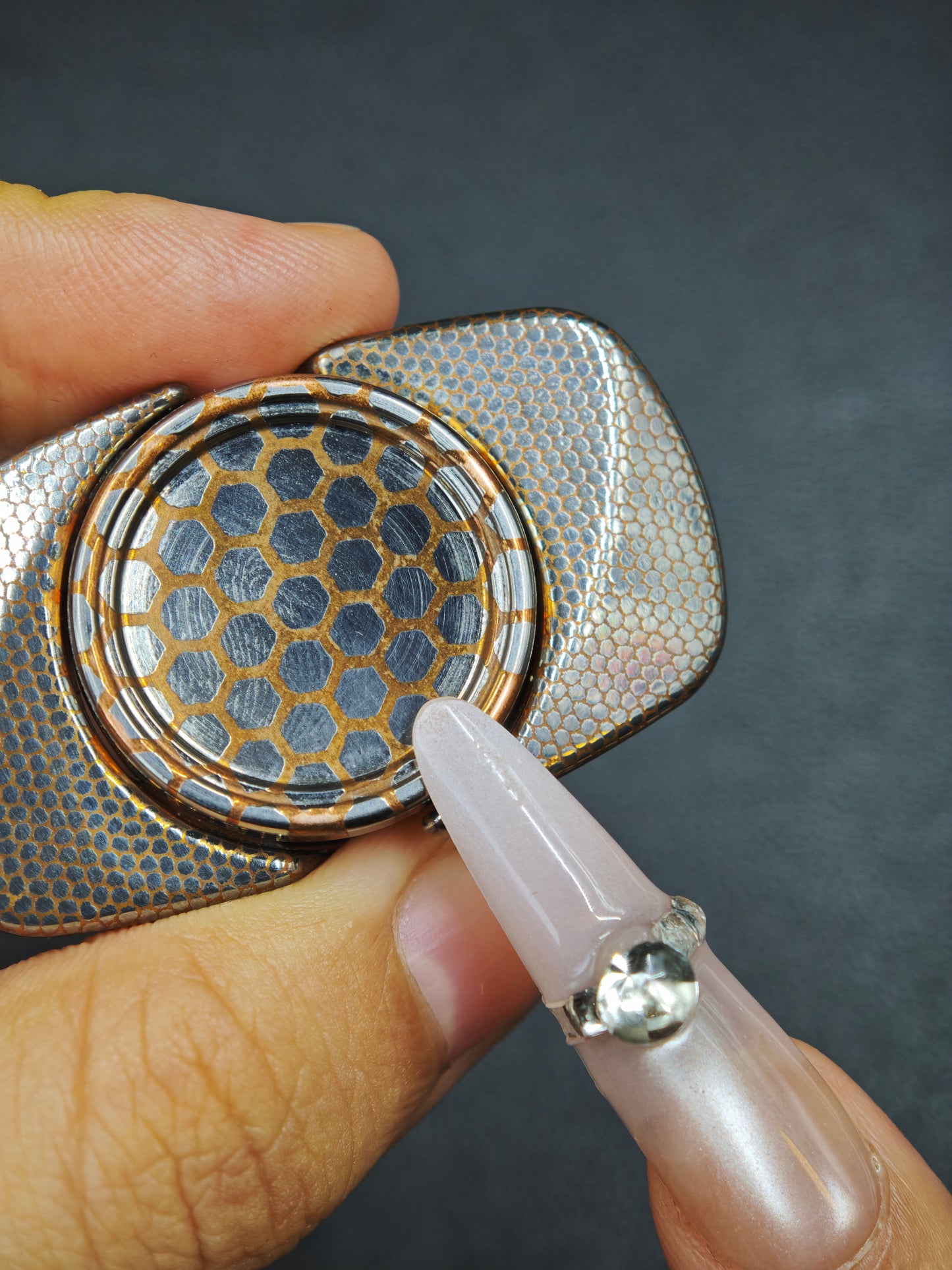 Spinner Superconductor