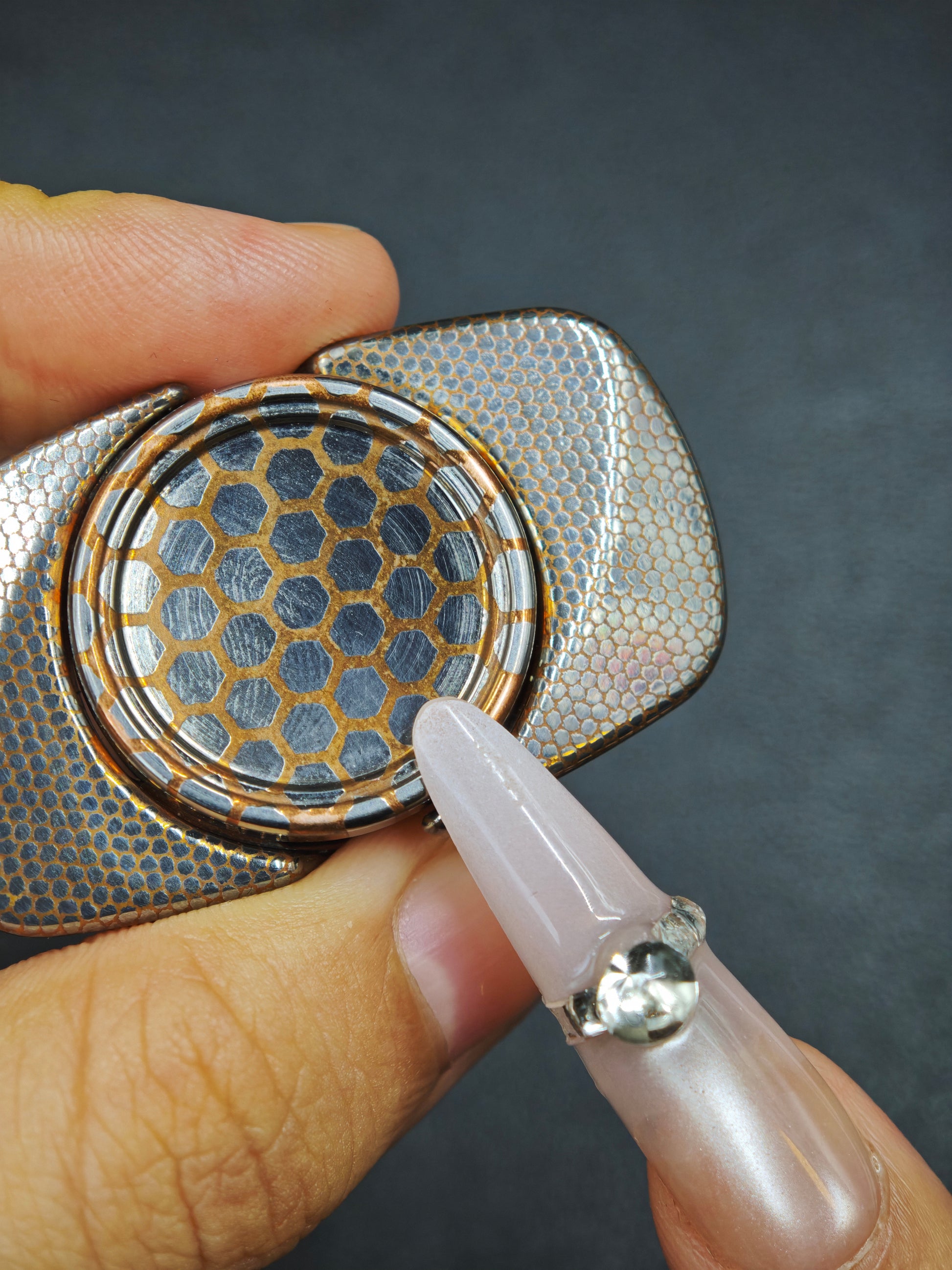Spinner Superconductor
