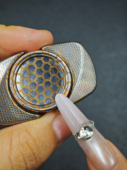 Spinner Superconductor