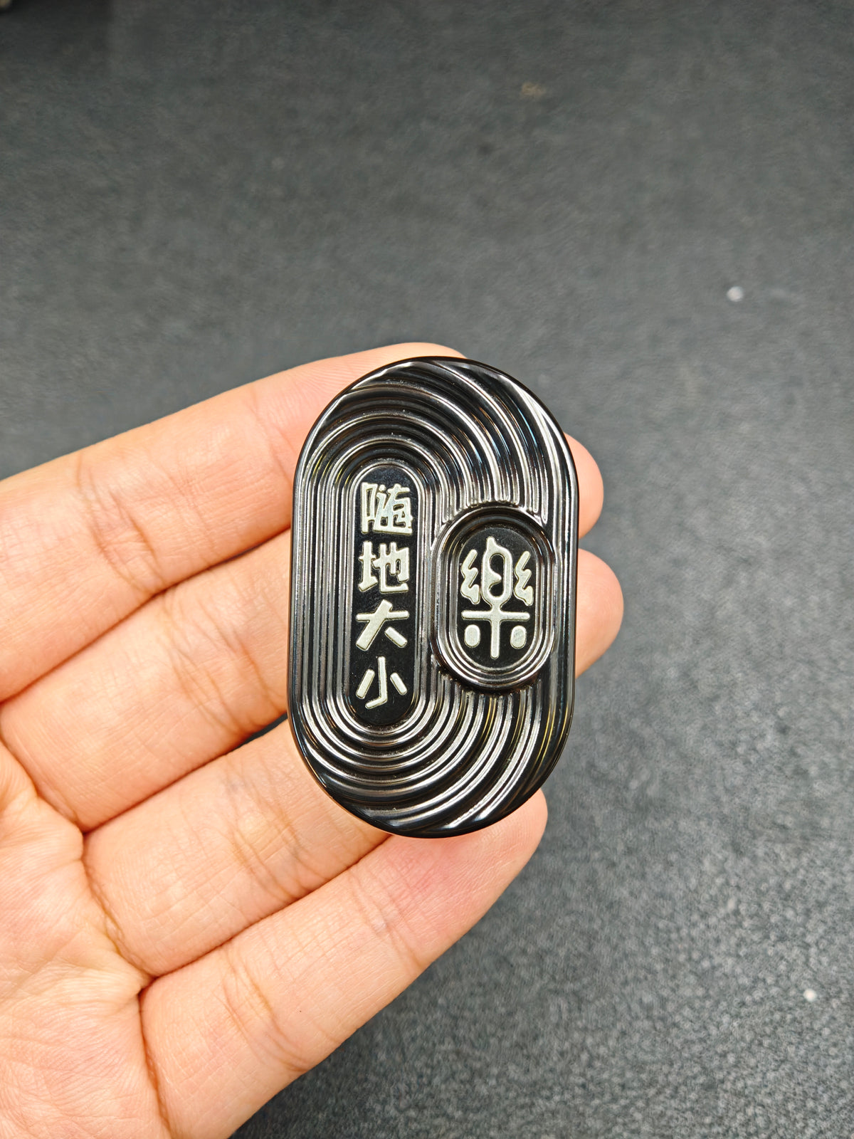 Suididaxiao Le Zirconium