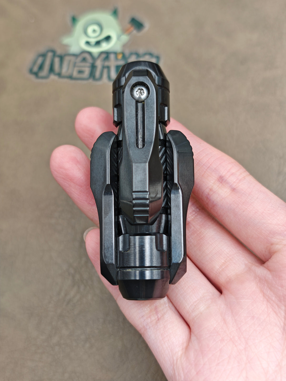 Lazer Crystalized r Zirconium