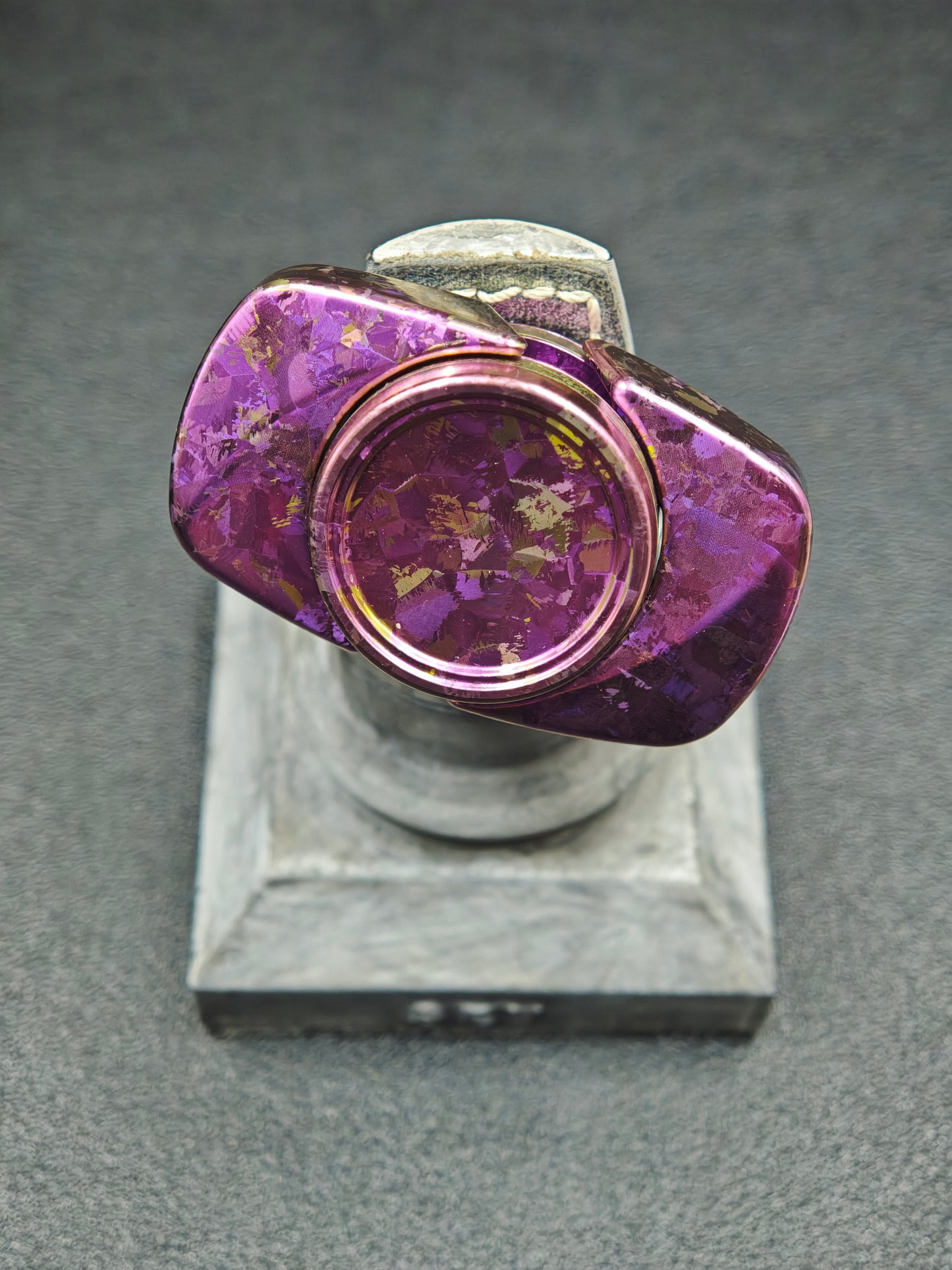 Spinner Crystallized Titanium