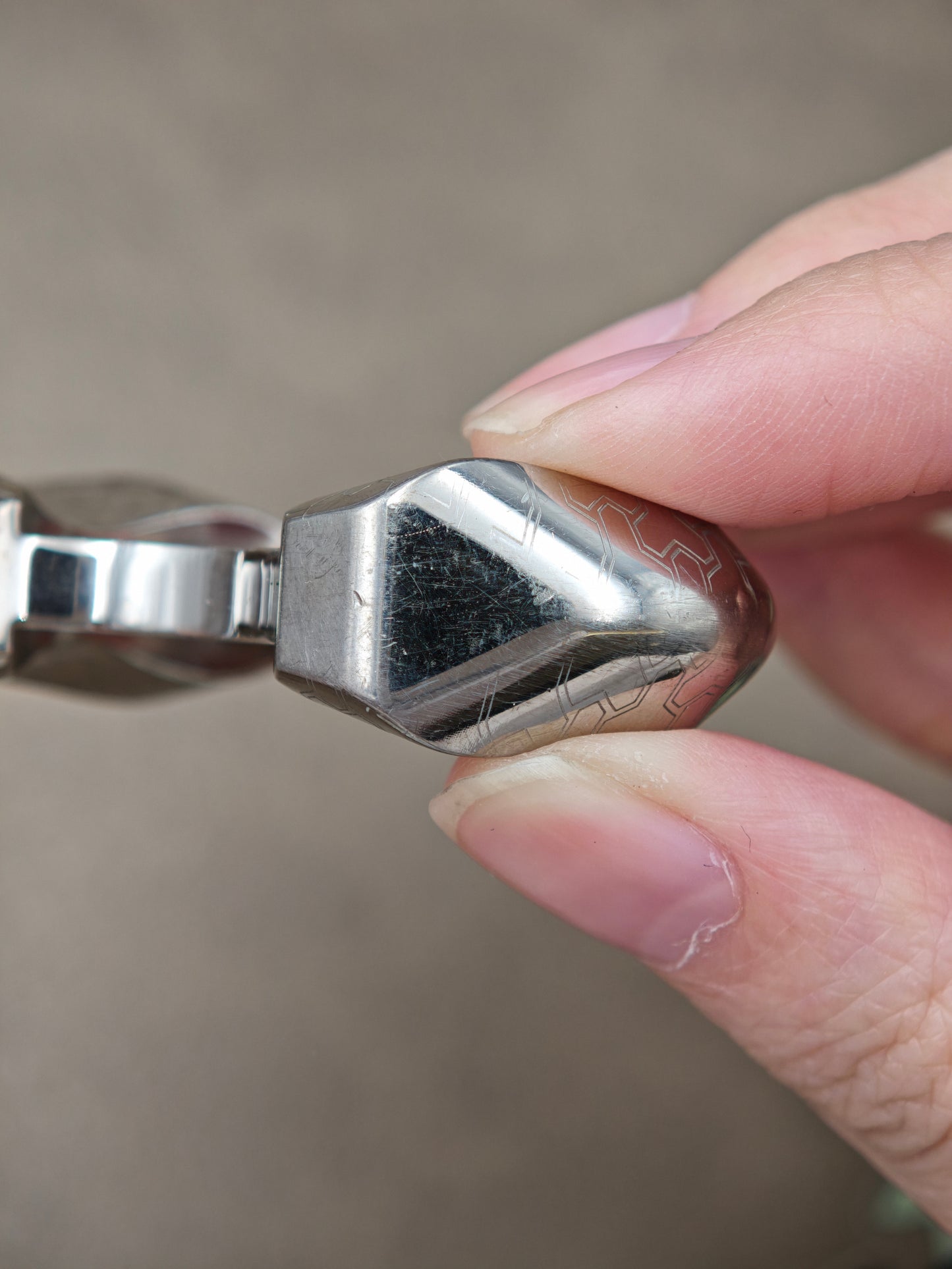 Feather Titanium