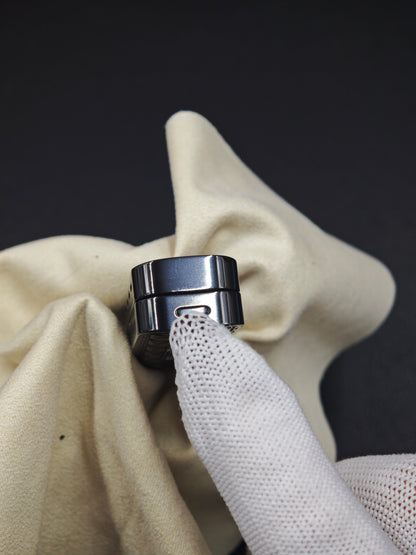 Feng Ling Zirconium Oil Slick