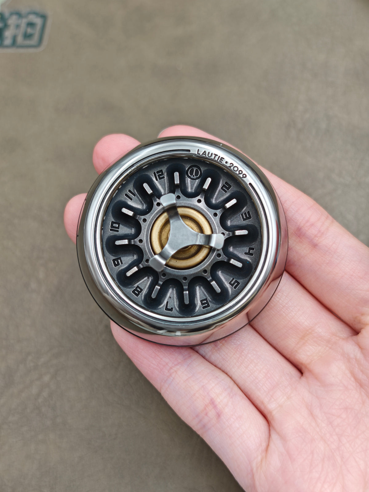 Carnival Roulette Nano Zirconium