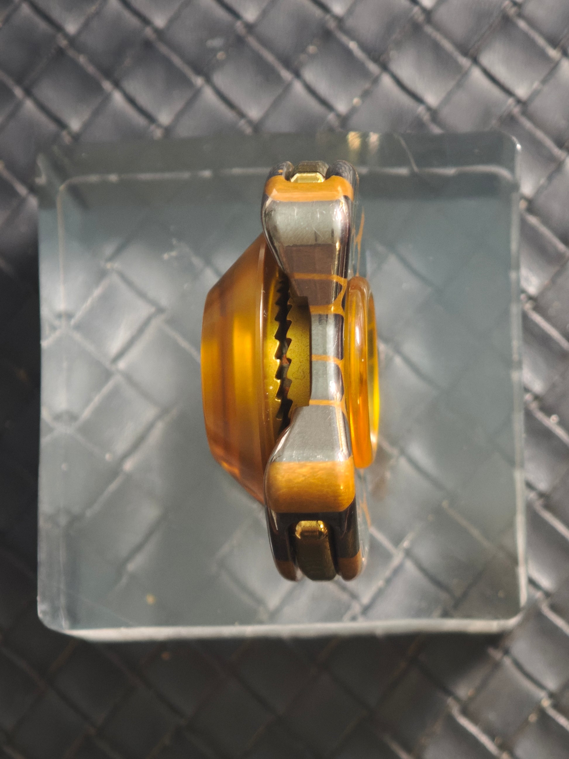 Star Thorn Superconductor
