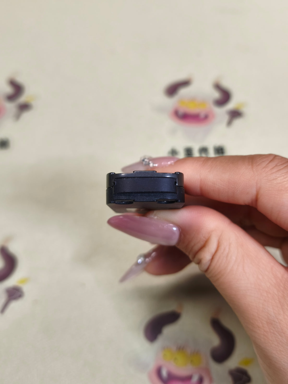 Ultrathin Dense Core Zirconium
