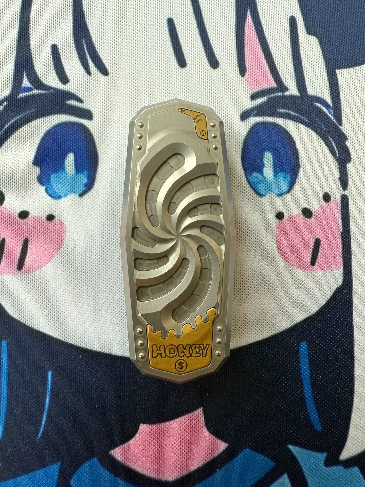 Monolith Stainless Steel