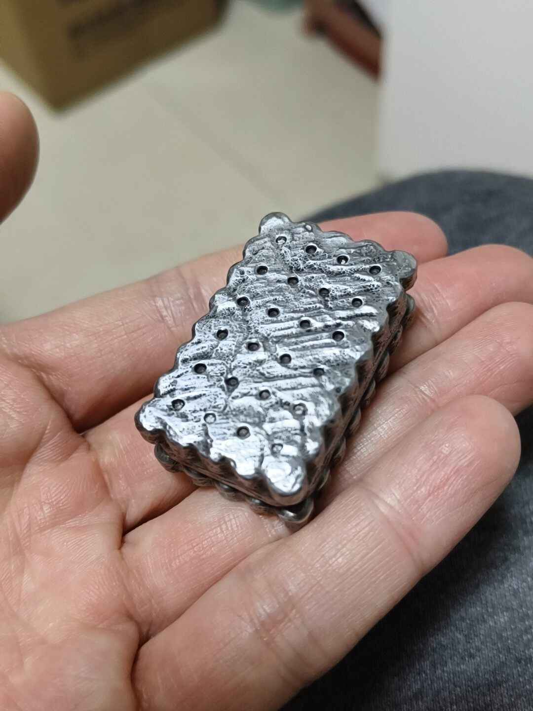 Biscuit Stainless Steel