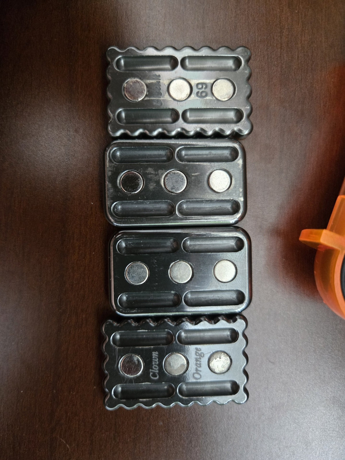 Biscuit Zirconium