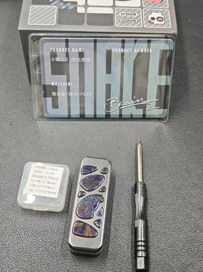 Snake Zirconium