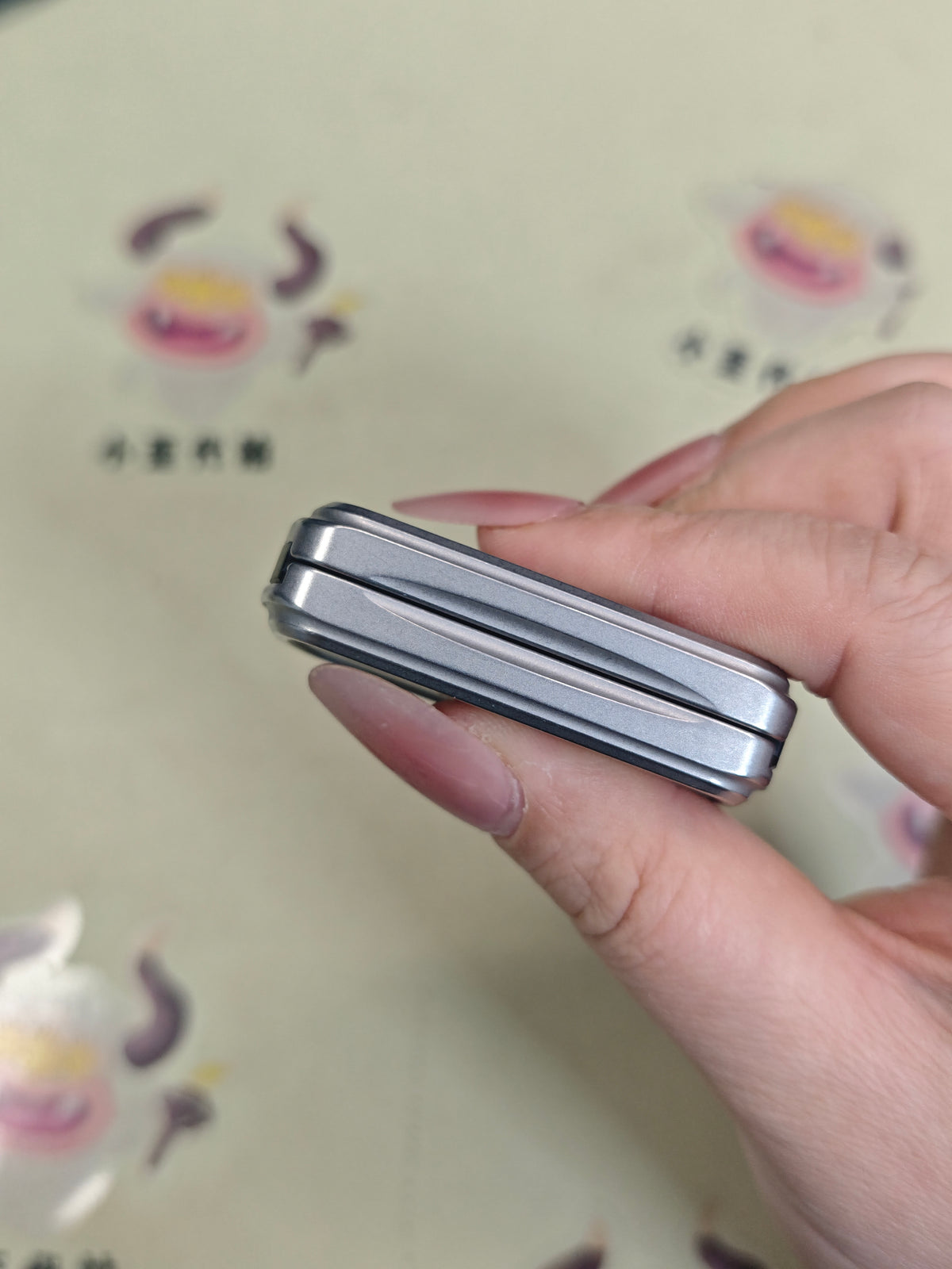 Wormhole Stainless Steel