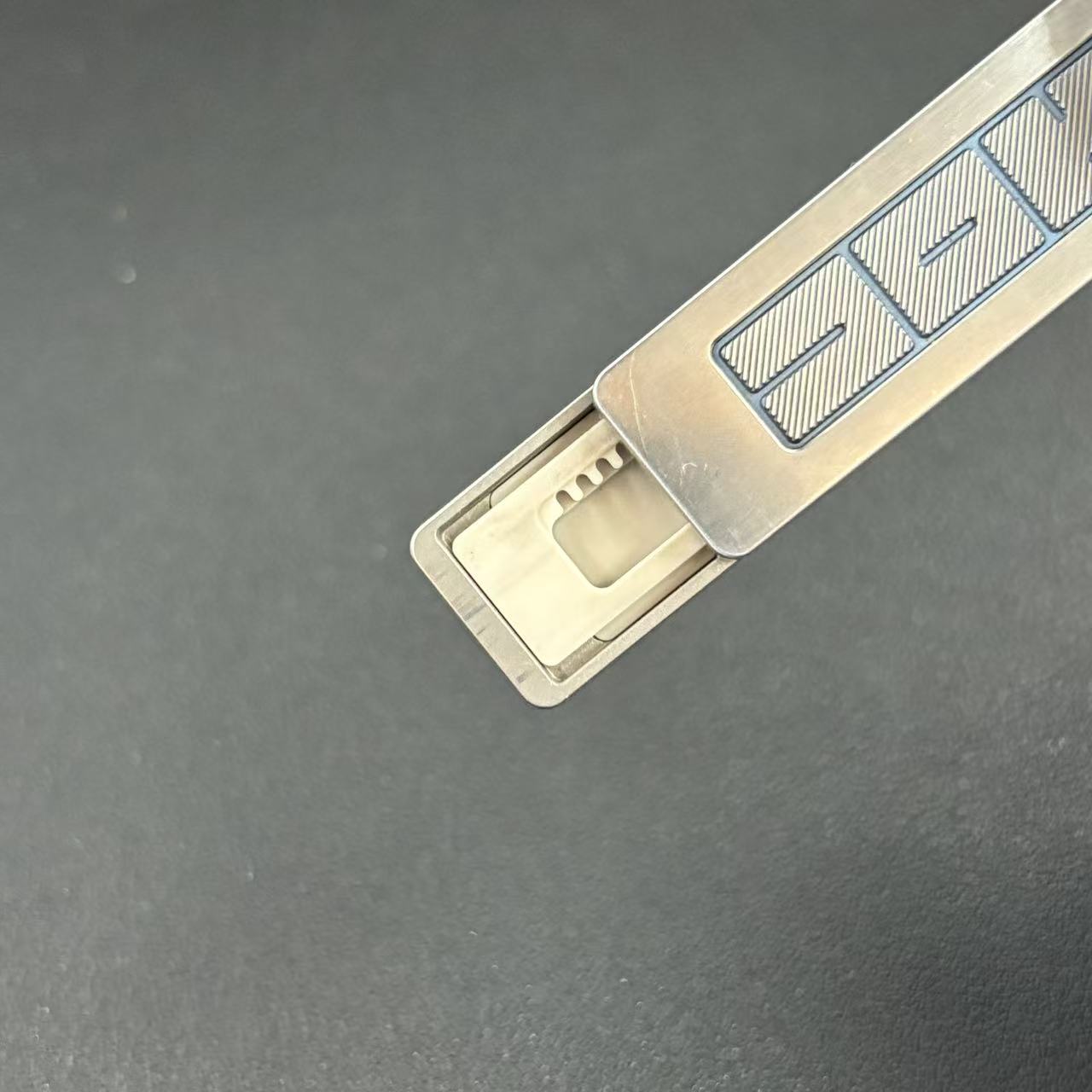 Choc Titanium