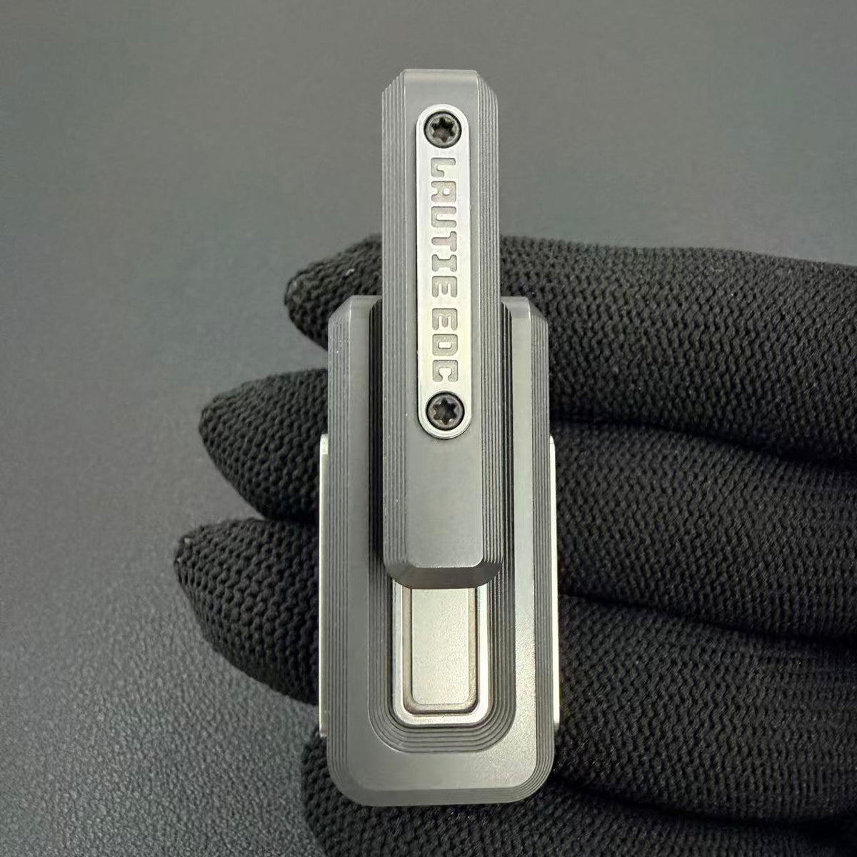 X Lock Zirconium