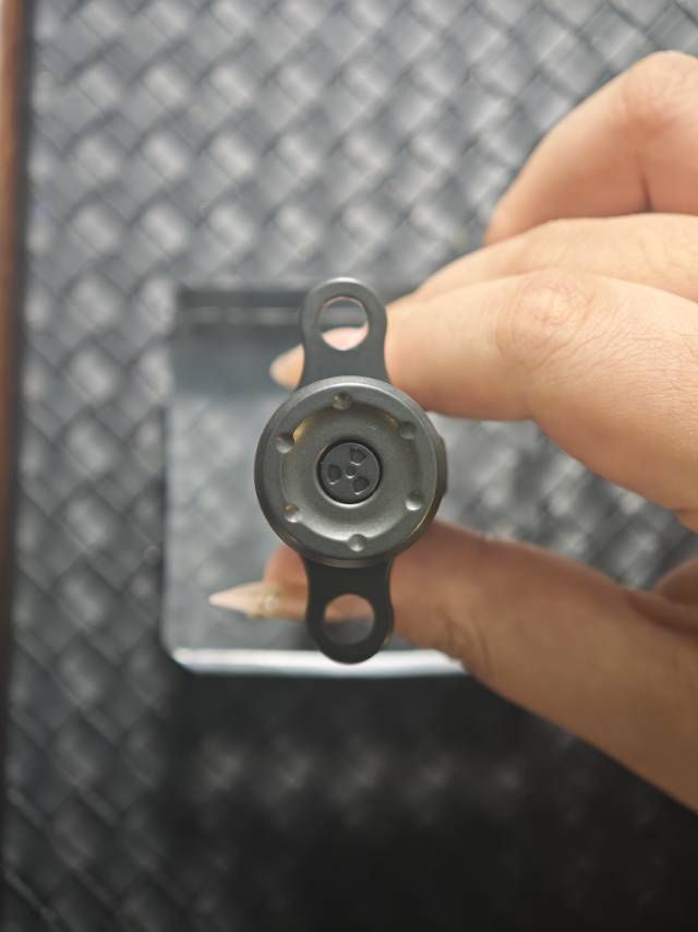 MAXDOC Zirconium