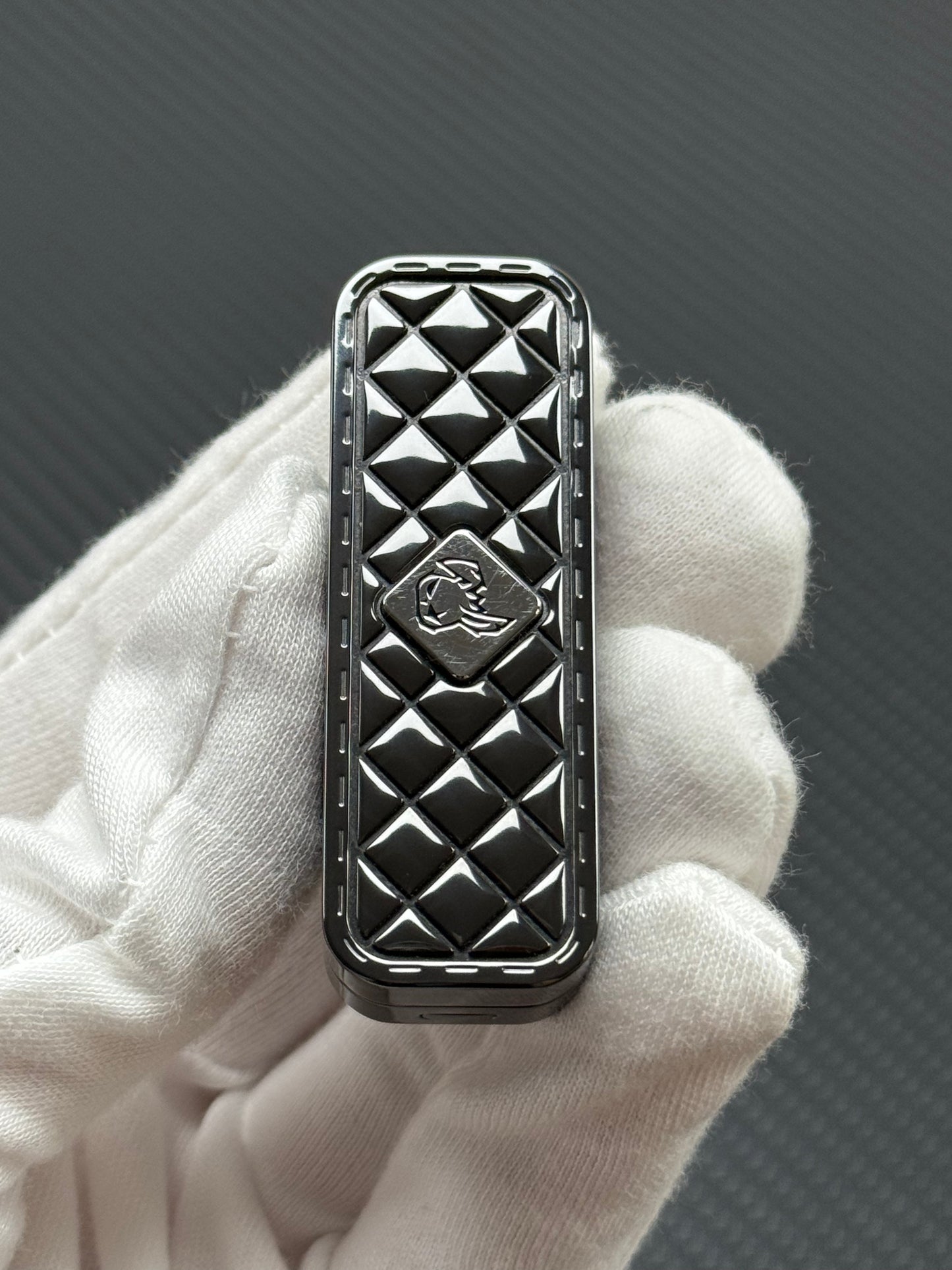Feng Ling Zirconium Stonewashed Polished