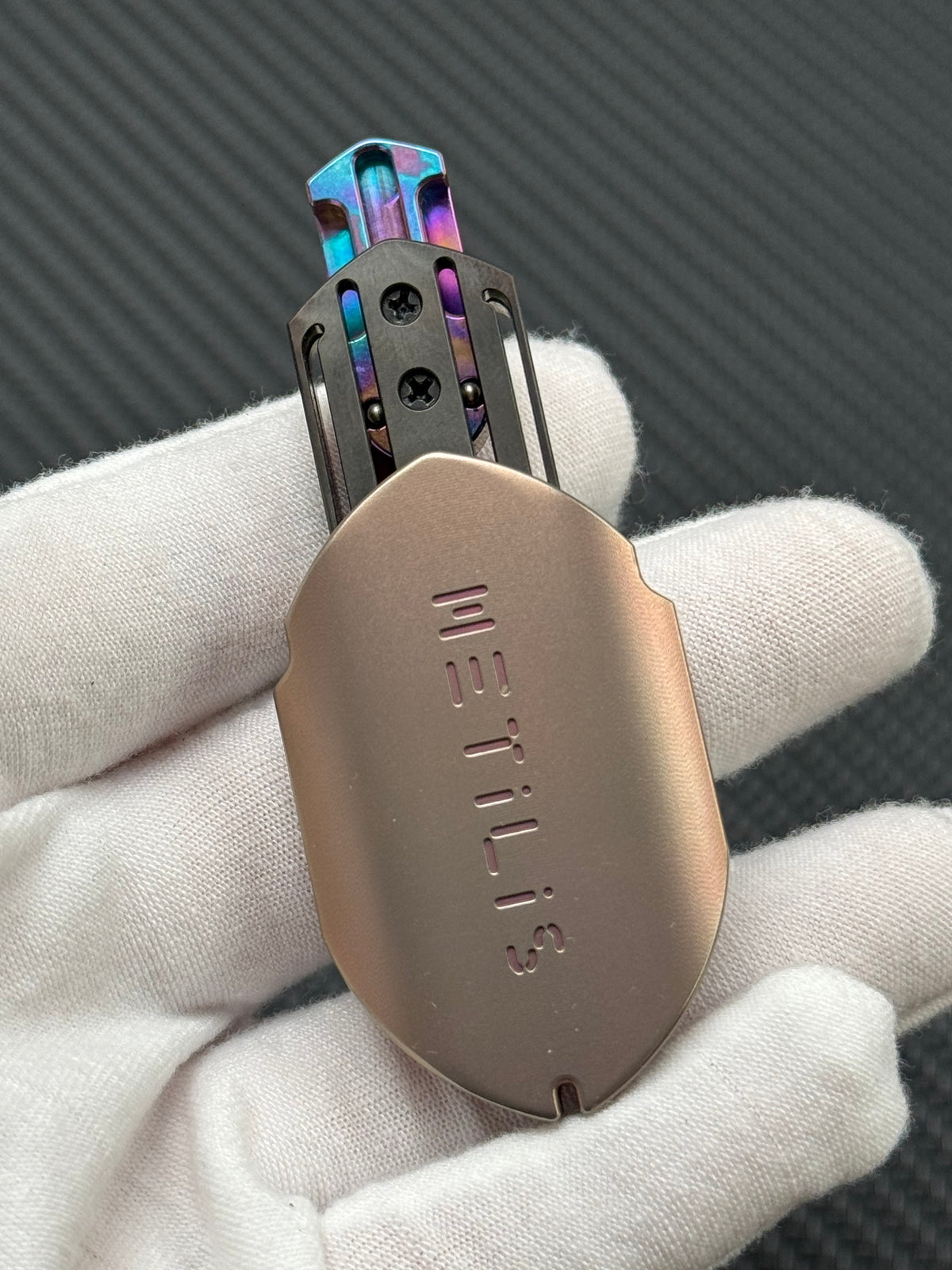 Roche Strike Titanium