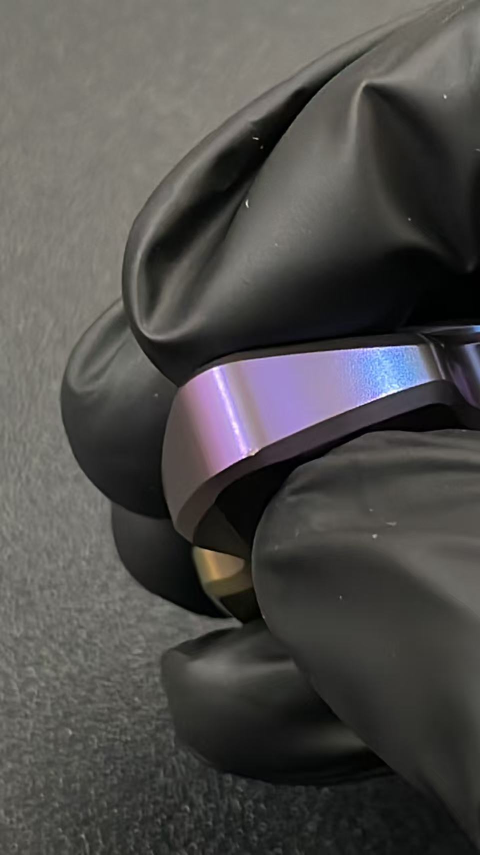 Nun Zirconium