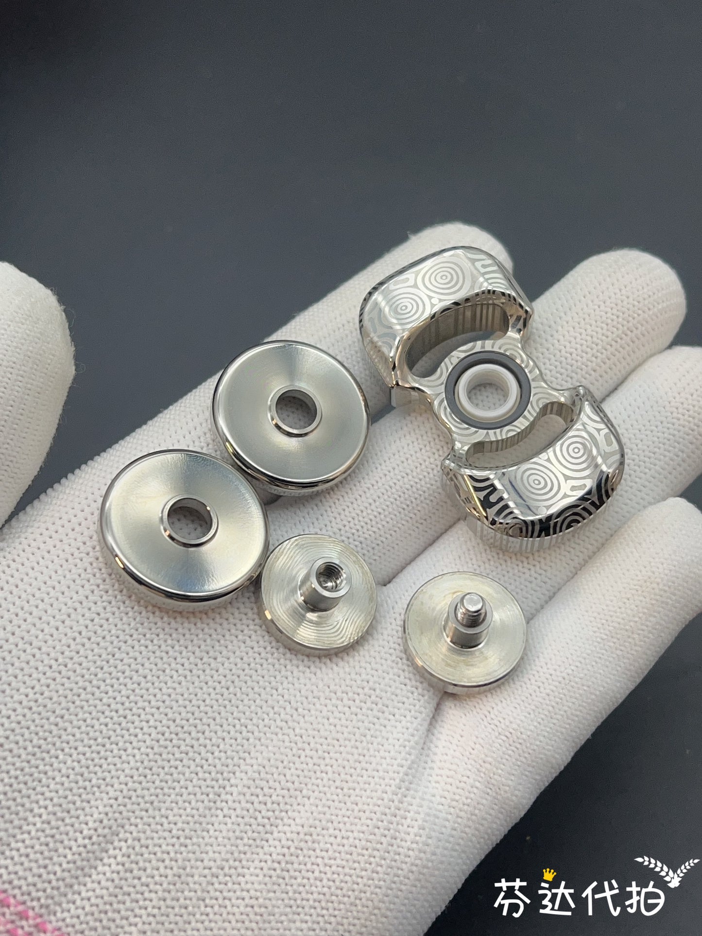 Spindle Batch Ii Stainless Steel Titanium