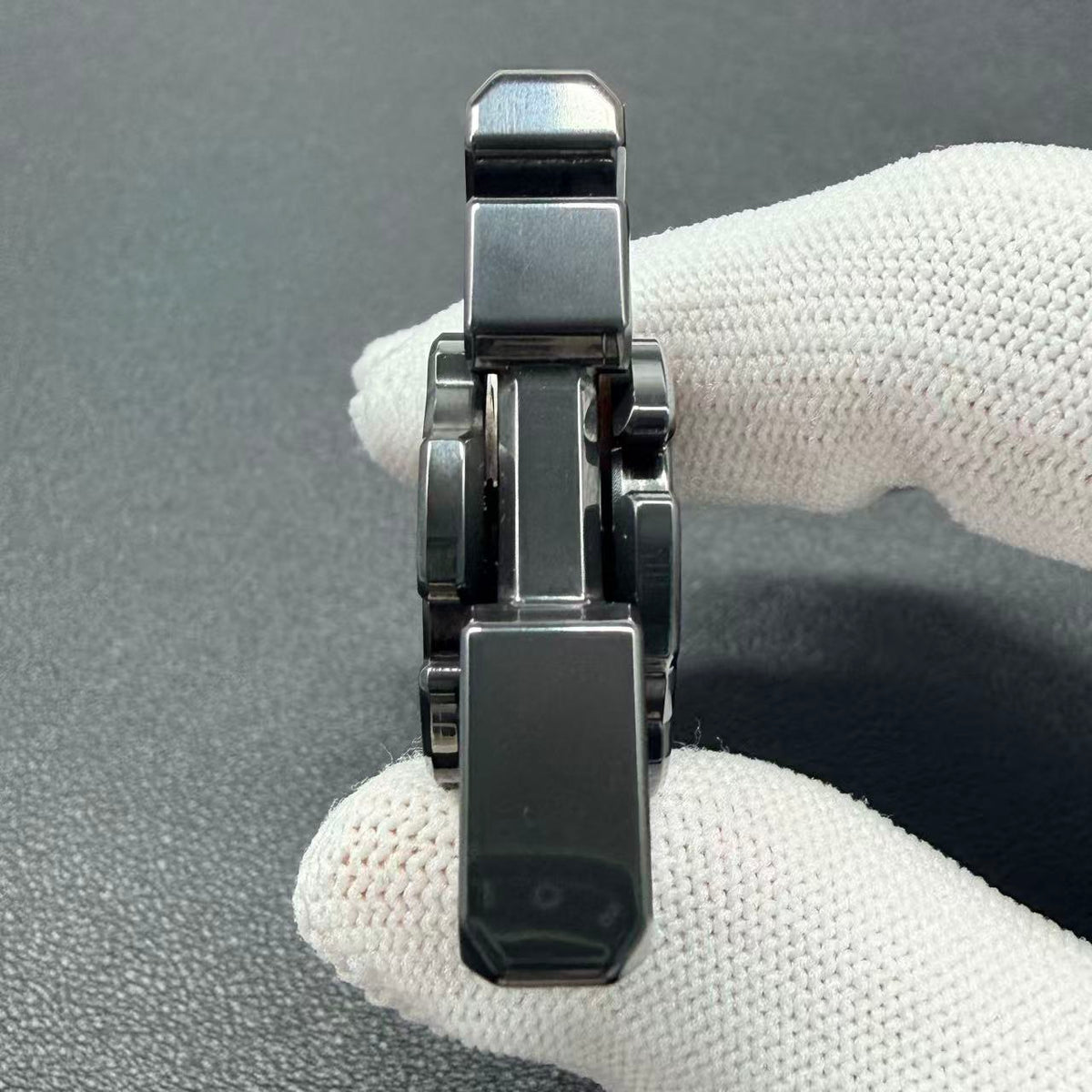 Three Body Mini Zirconium