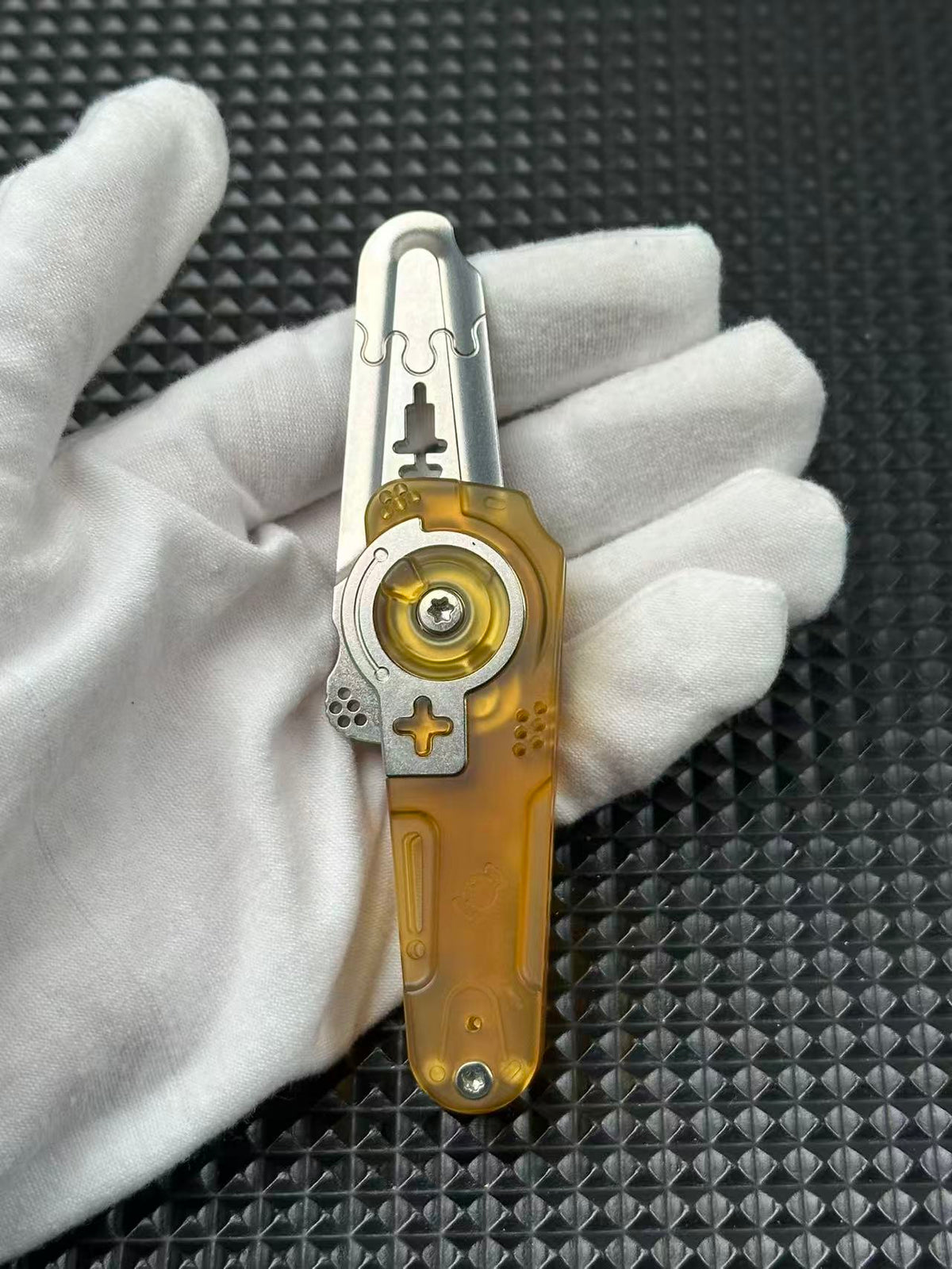 Dimension Slash Pry Bar Titanium