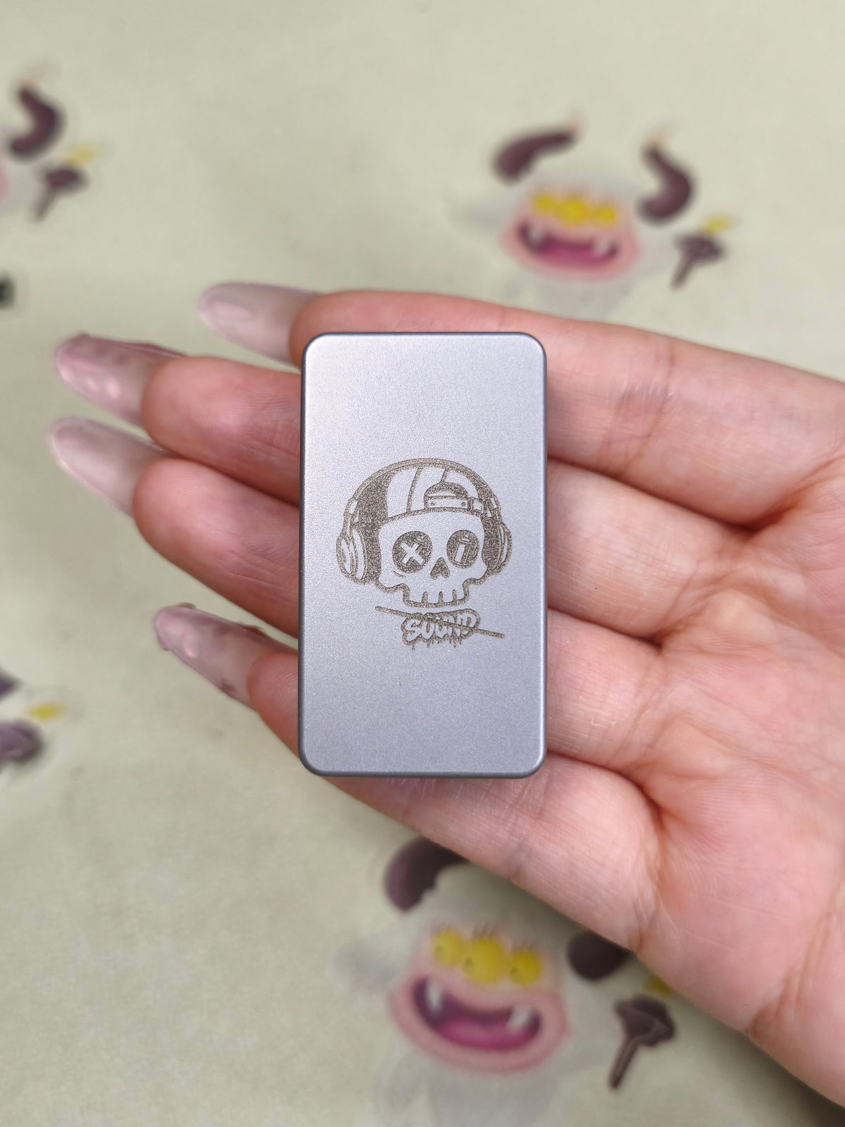 Mute Stainless Steel