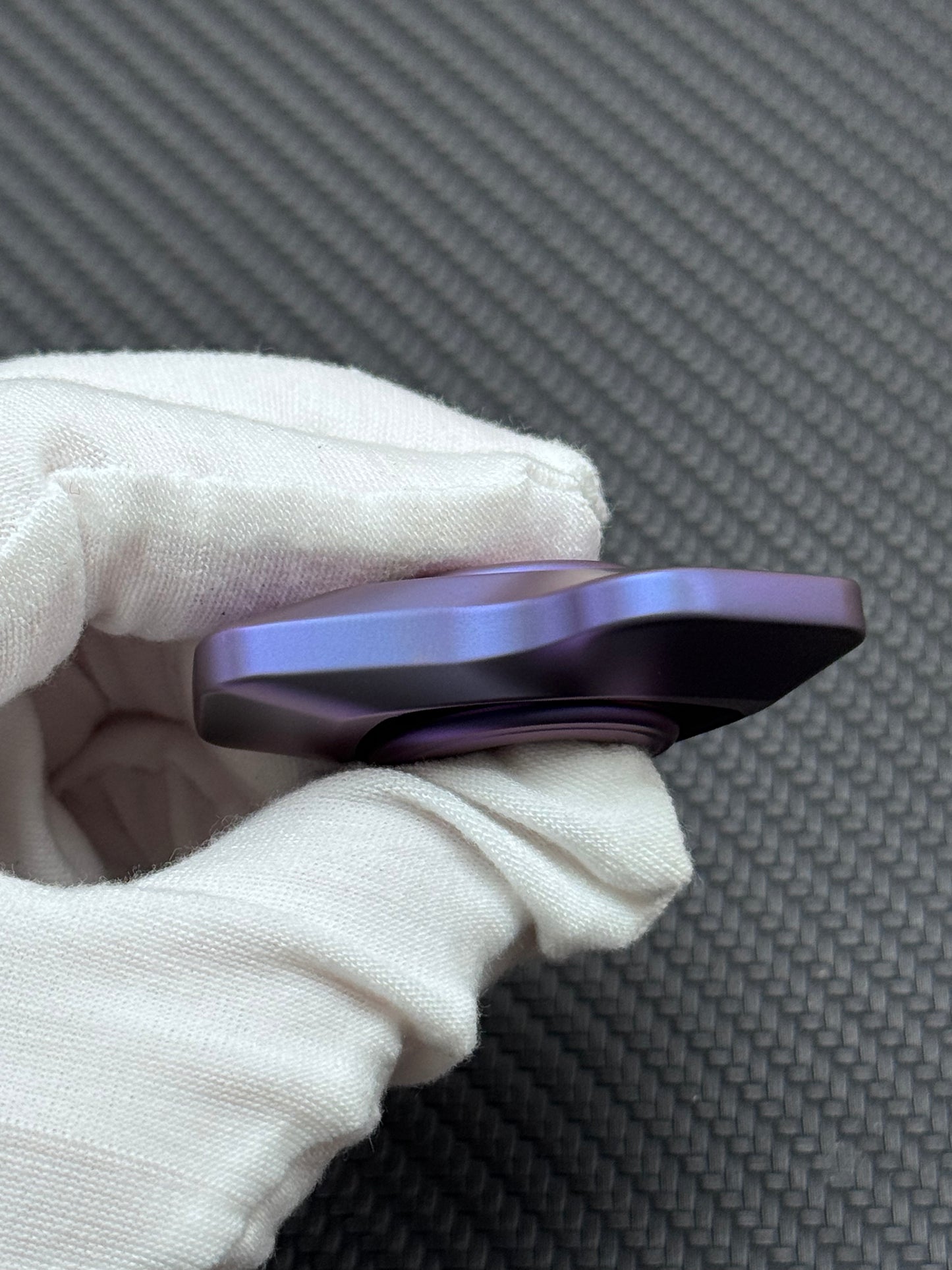 Phantom Dual Leaf Zirconium