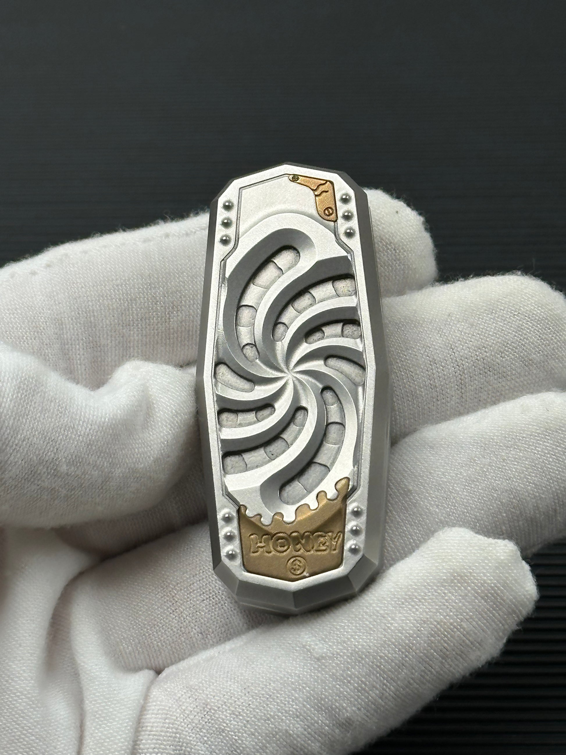 Monolith Stainless Steel
