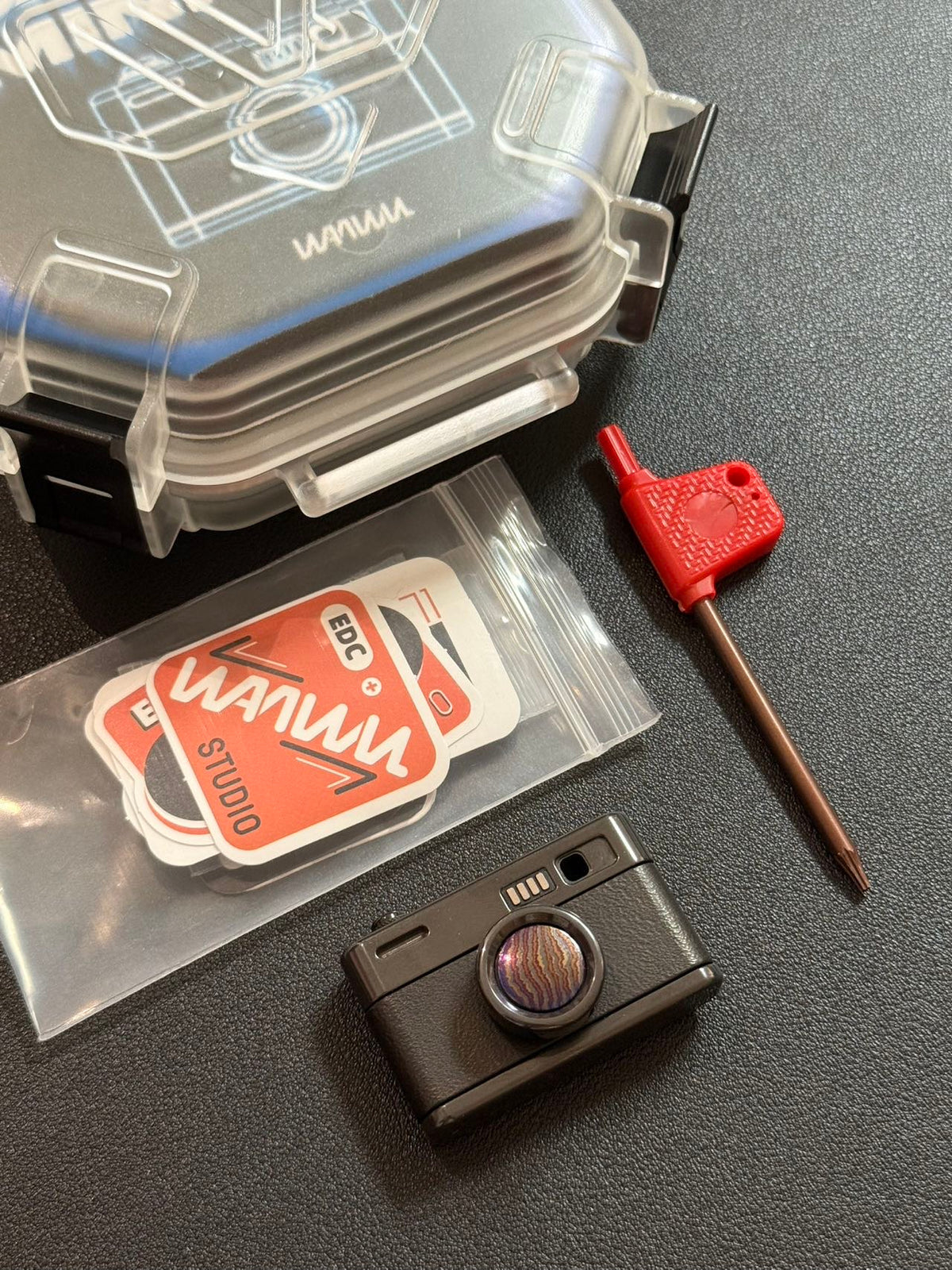 Camera M Zirconium Color-Anodized