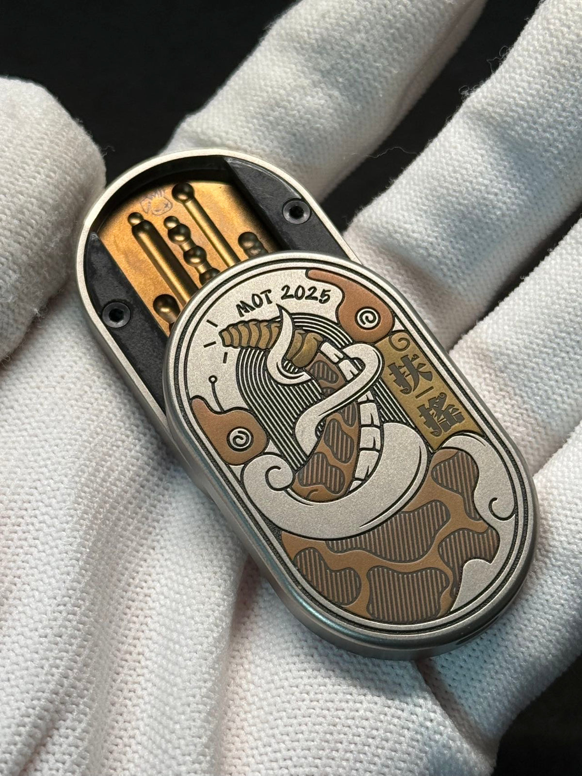 FuYao Titanium Engraved